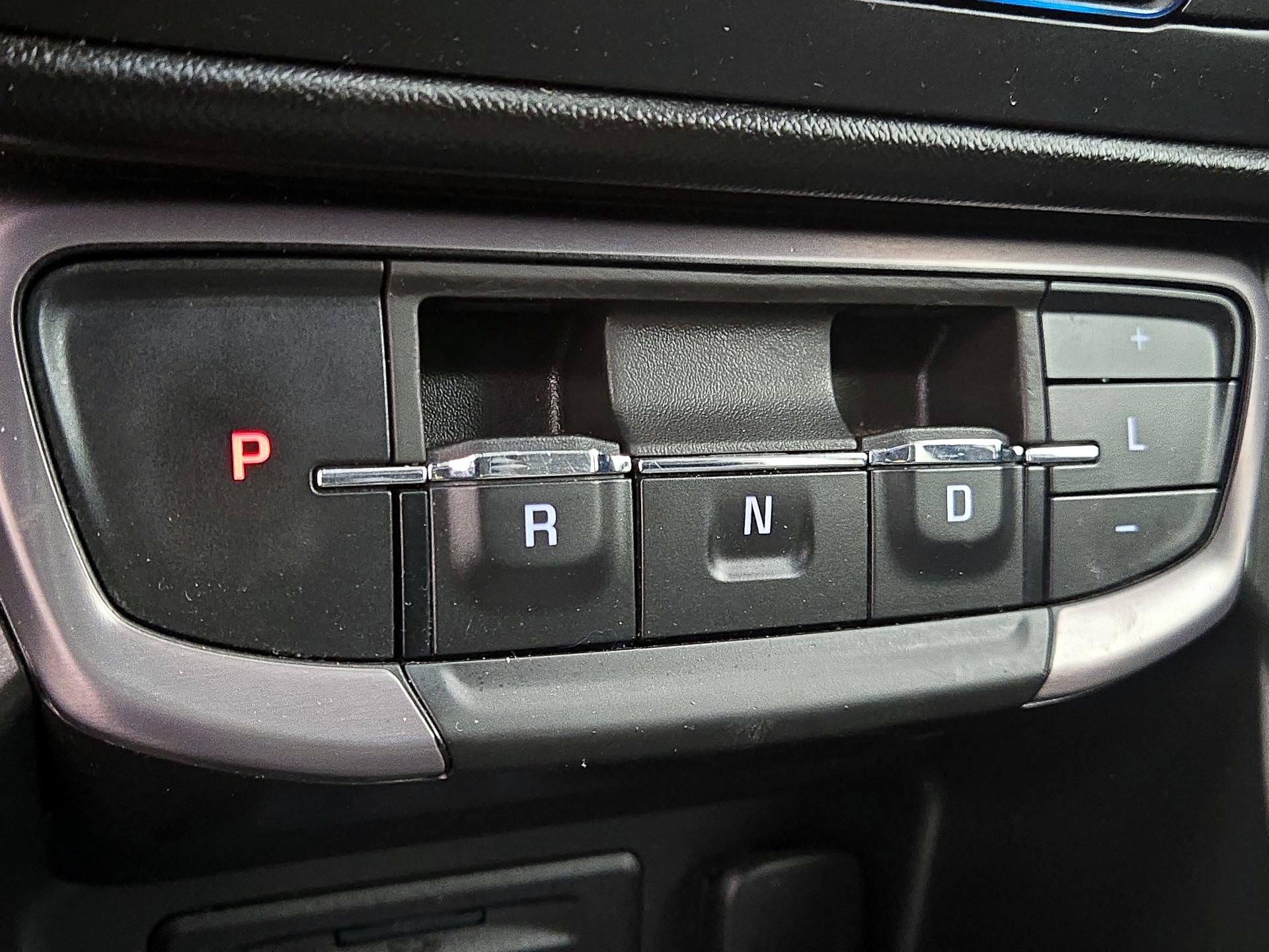 Thumbnail: 2022 GMC Terrain - 17