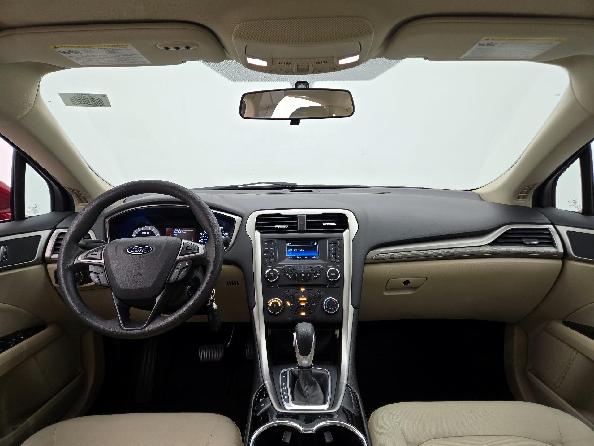 Thumbnail: 2016 Ford Fusion - 9