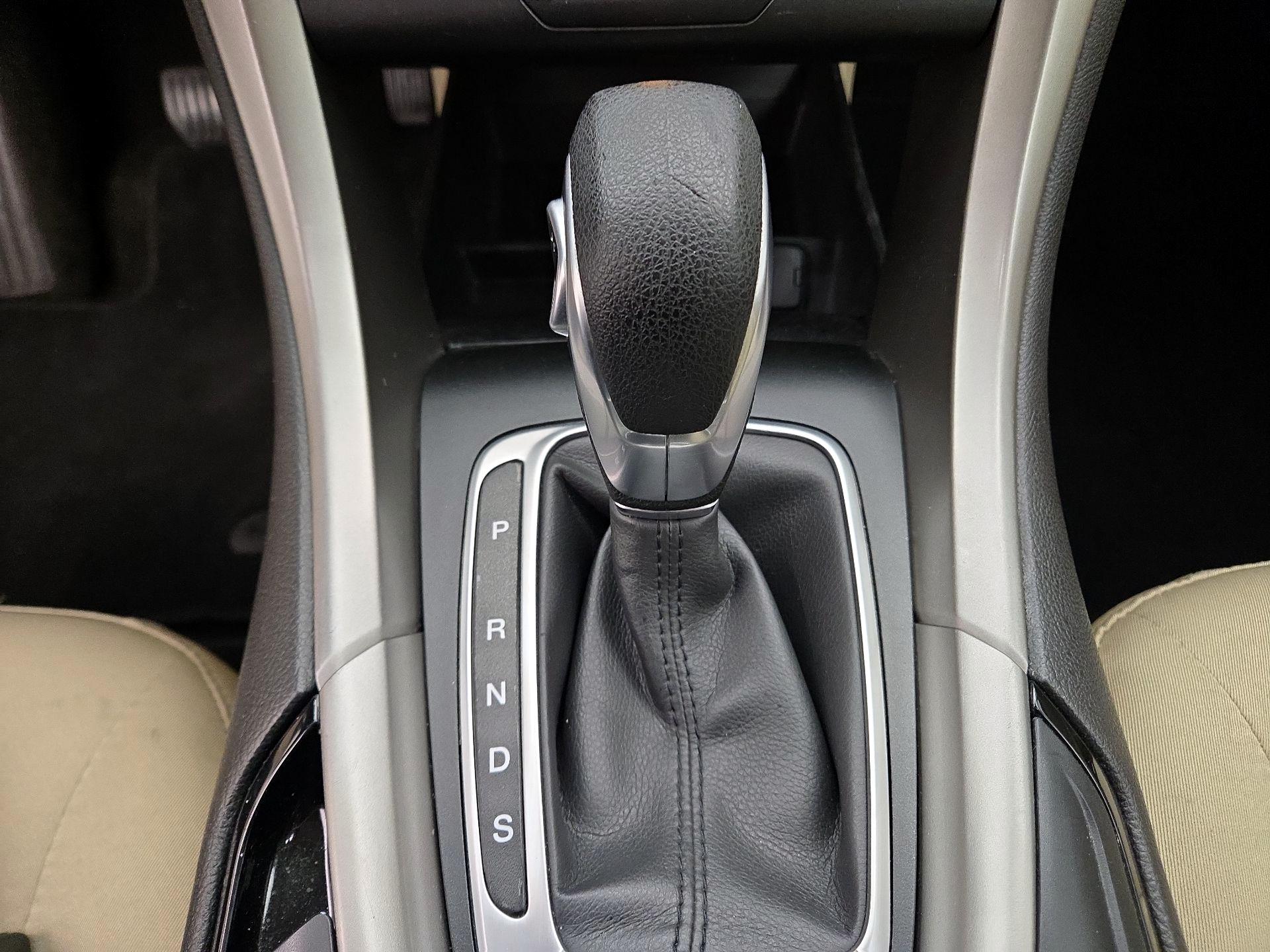 Thumbnail: 2016 Ford Fusion - 17