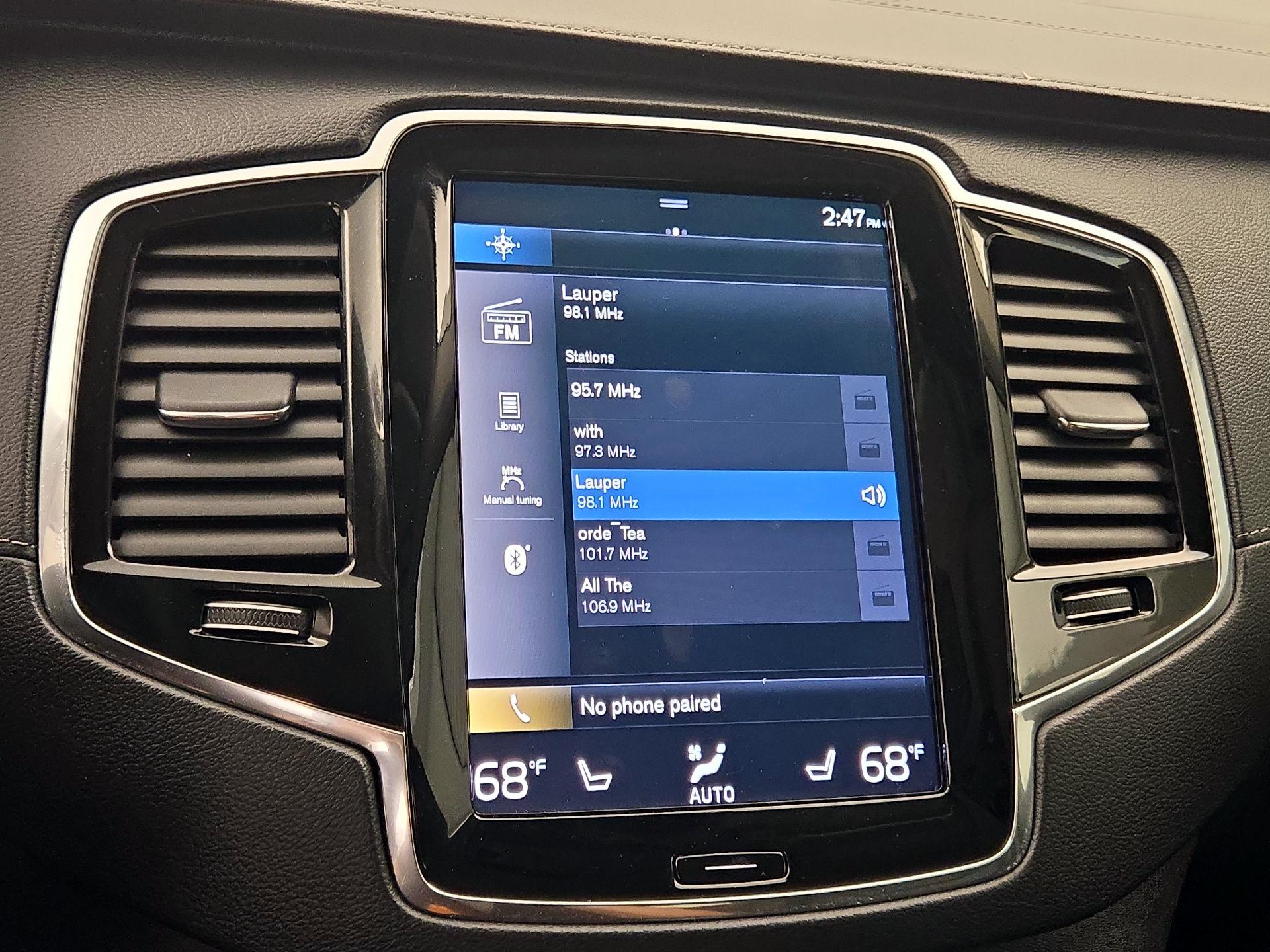 Thumbnail: 2022 Volvo XC90 - 16