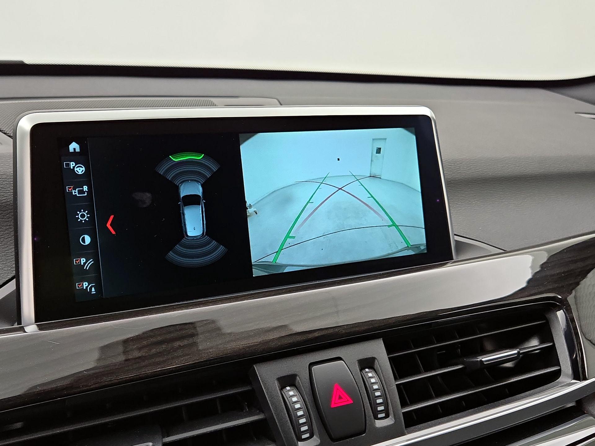 Thumbnail: 2018 BMW X1 - 15