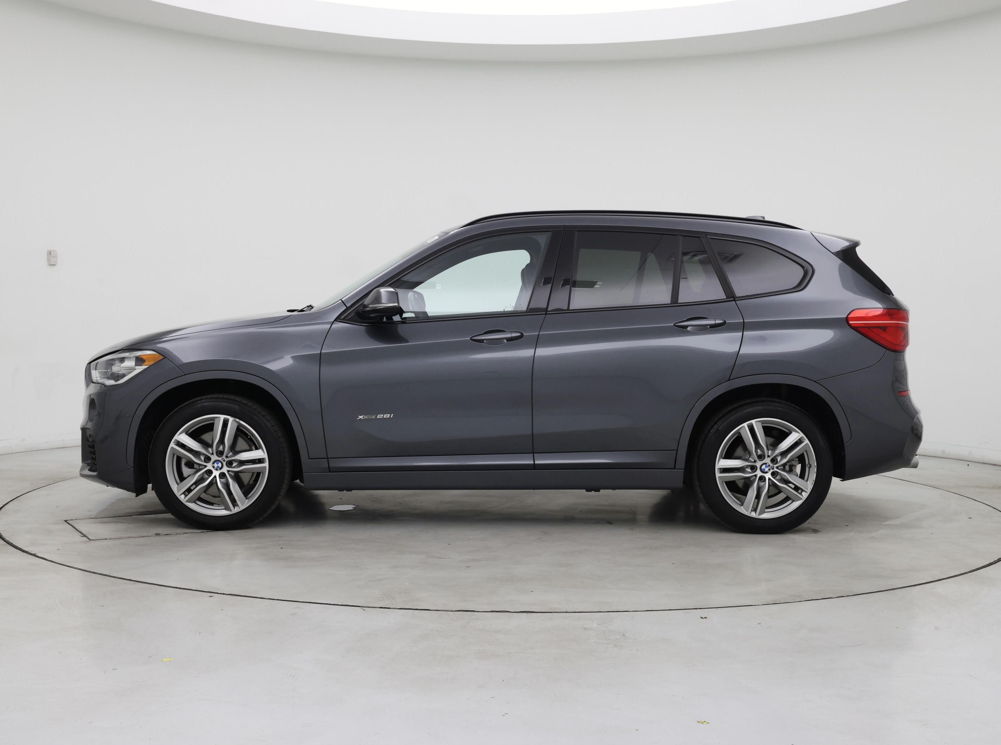 Thumbnail: 2018 BMW X1 - 3