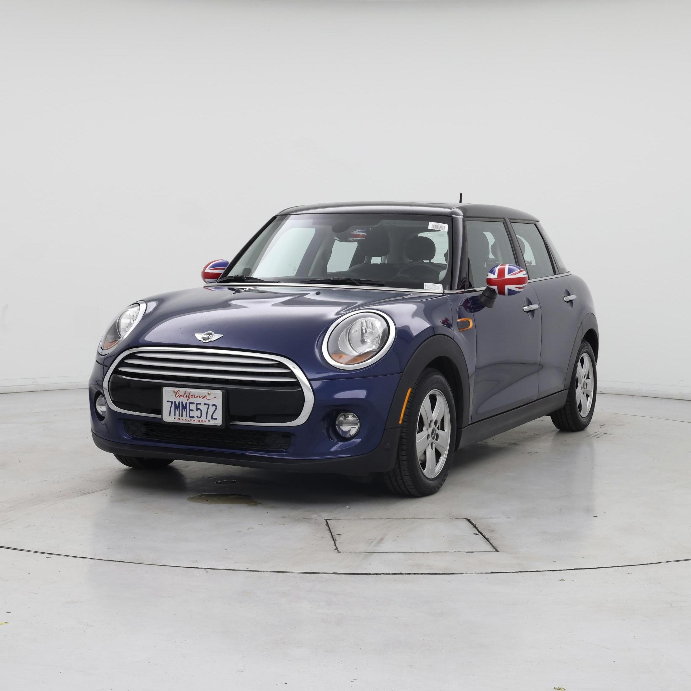 Thumbnail: 2015 MINI Cooper Hardtop - 4