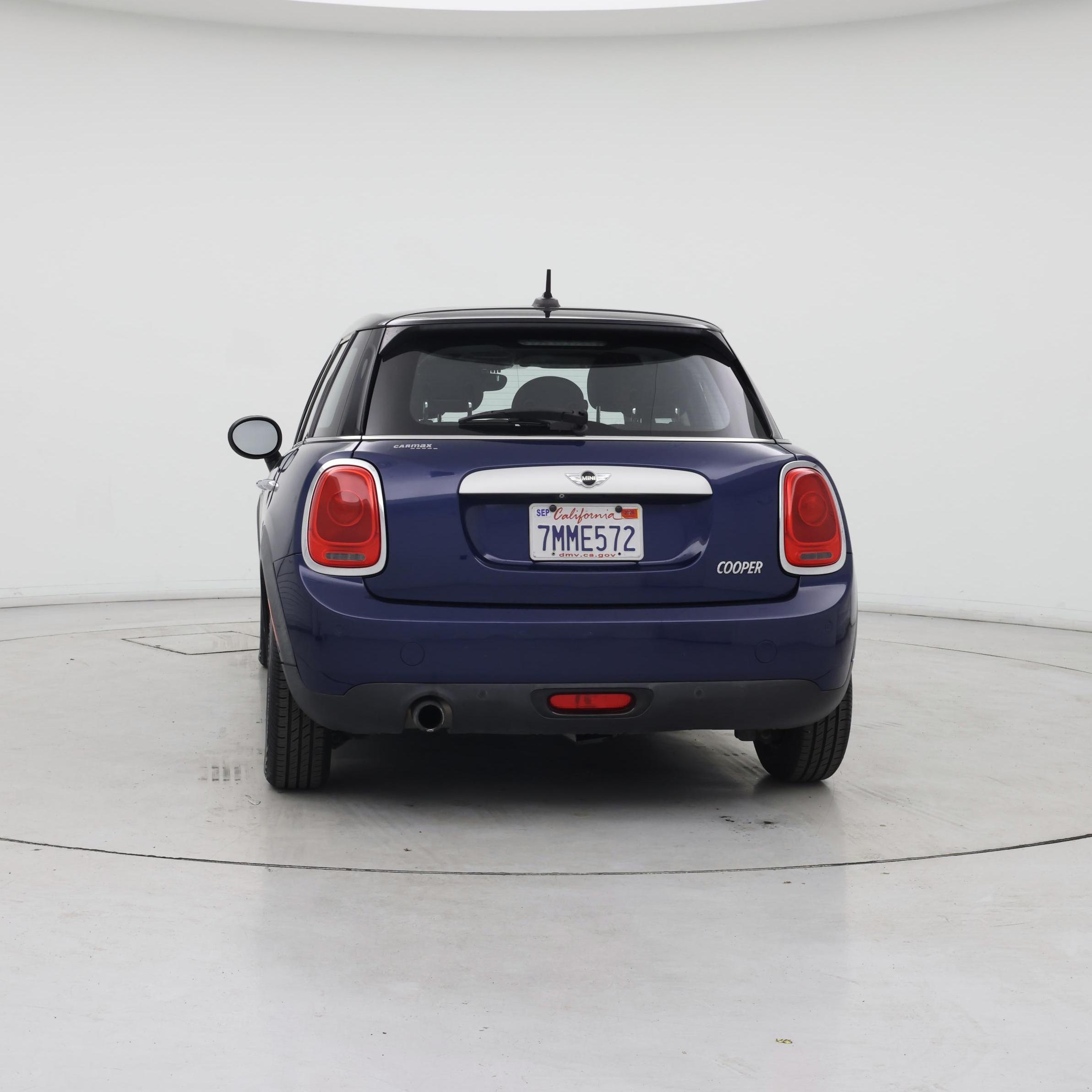 Thumbnail: 2015 MINI Cooper Hardtop - 6