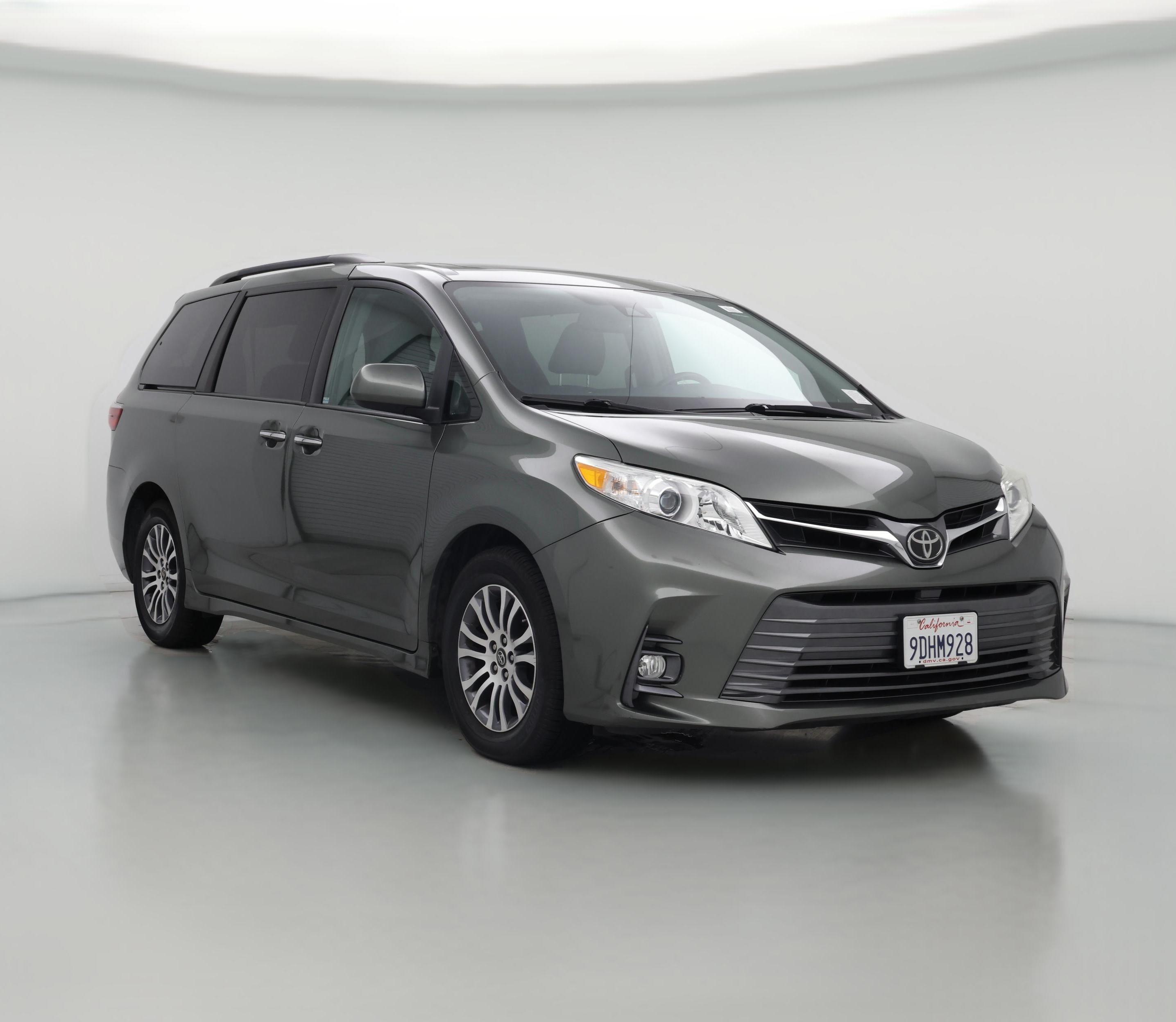 Thumbnail: 2018 Toyota Sienna - 1