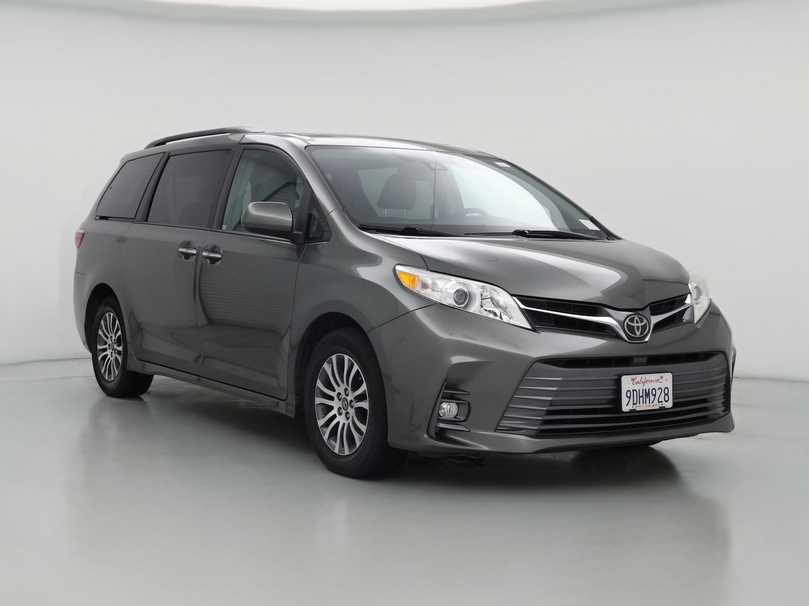 2018 Toyota Sienna XLE