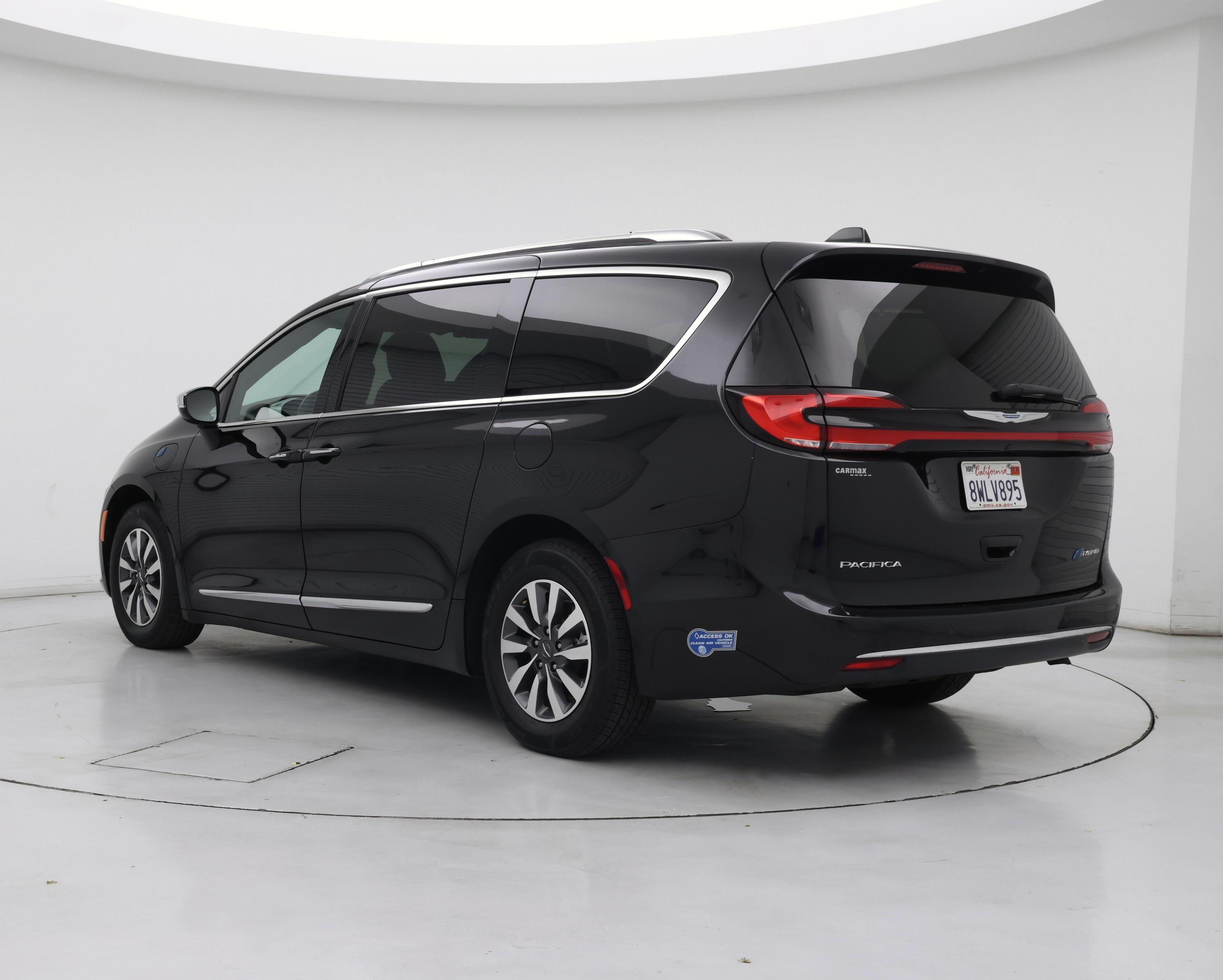 Thumbnail: 2021 Chrysler Pacifica - 2