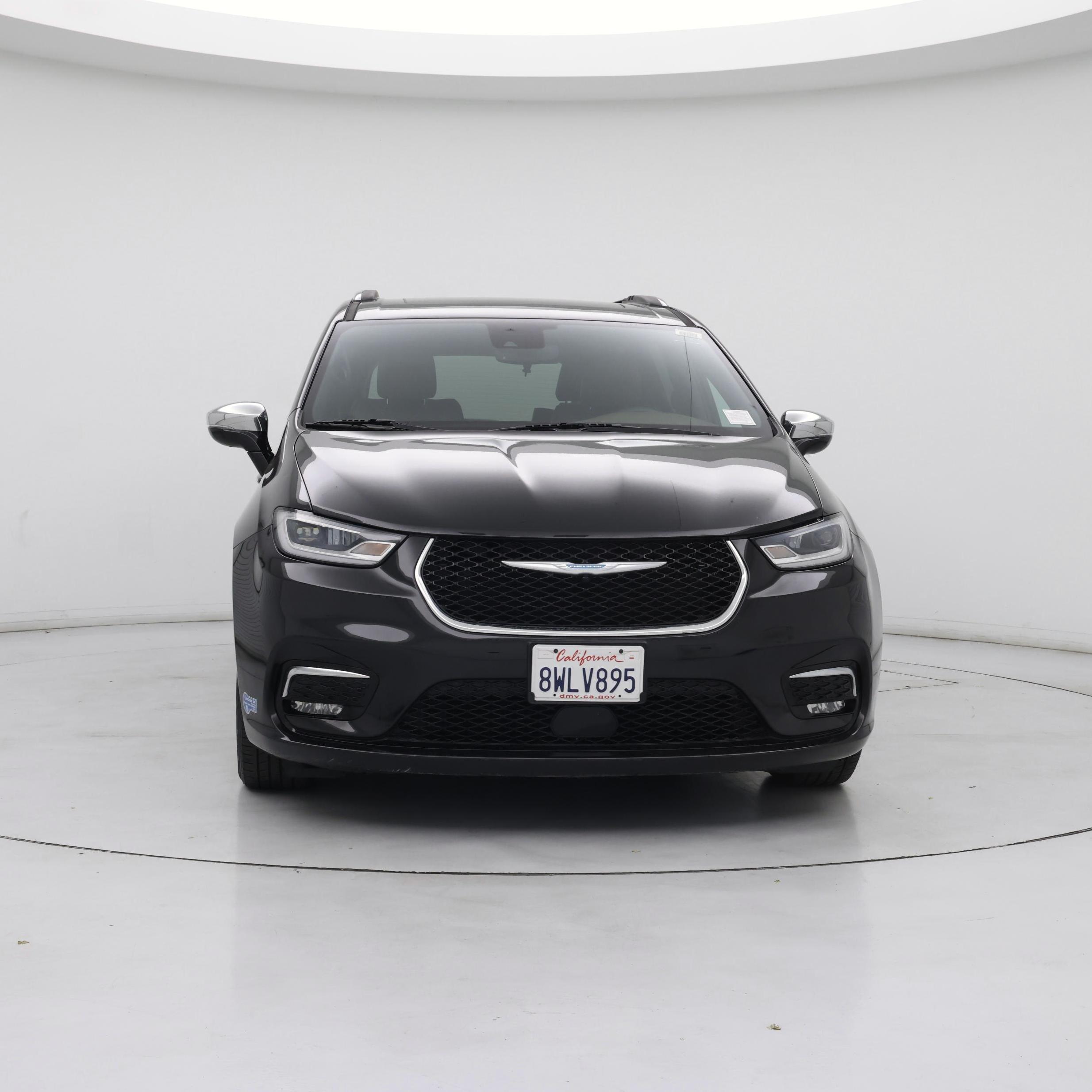 Thumbnail: 2021 Chrysler Pacifica - 5