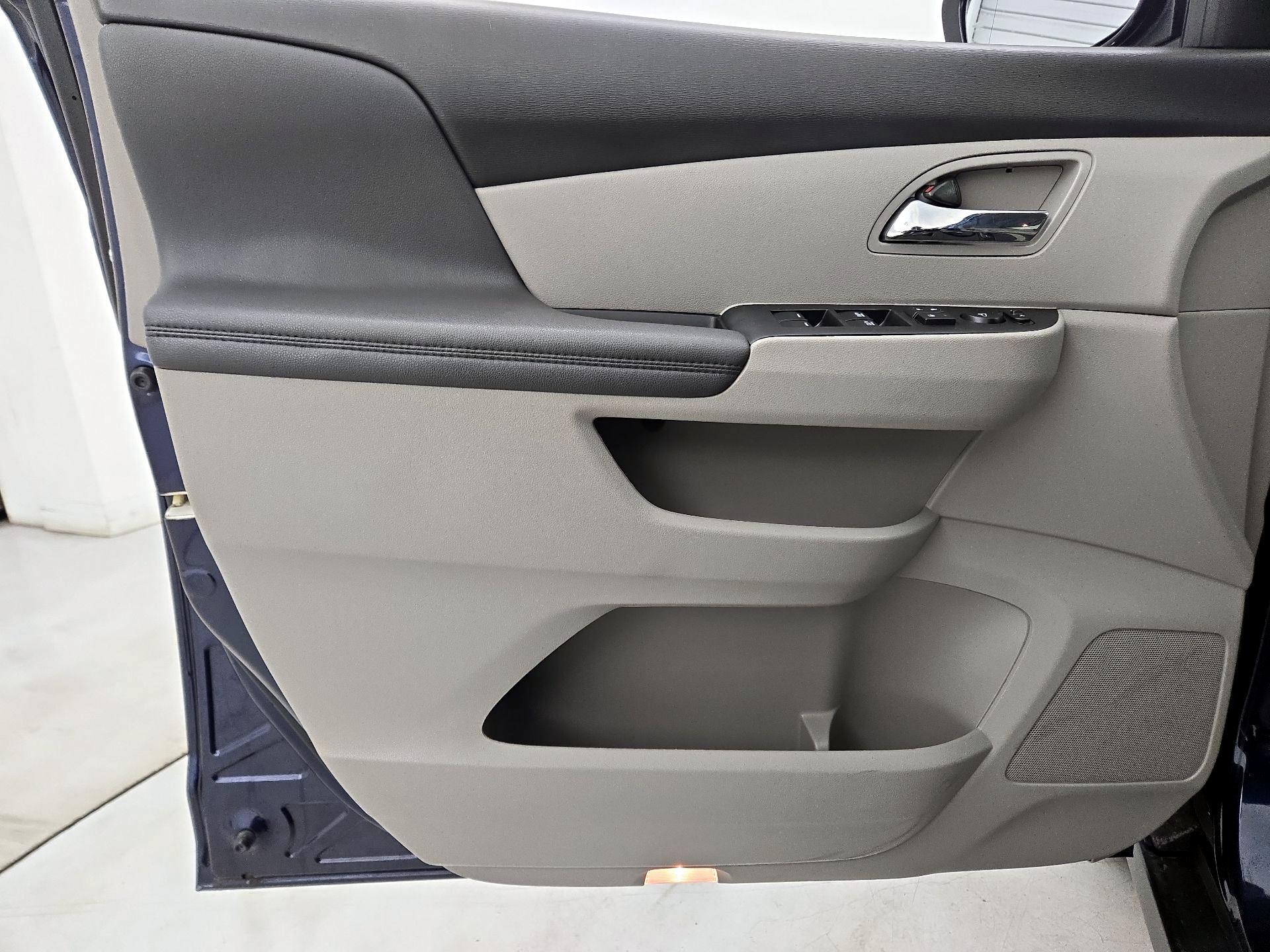 Thumbnail: 2016 Honda Odyssey - 12