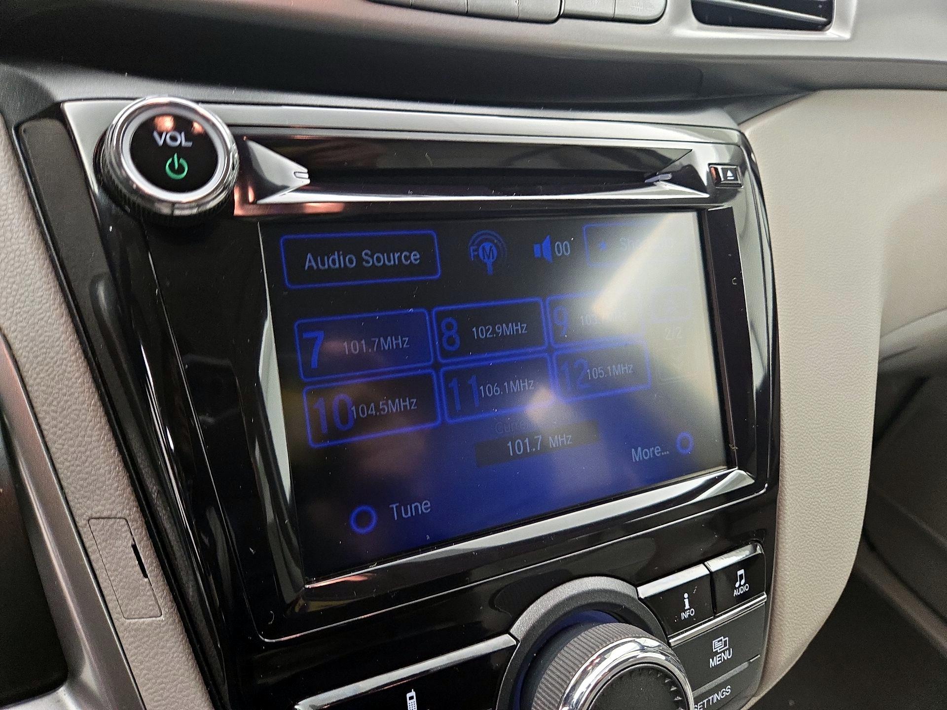 Thumbnail: 2016 Honda Odyssey - 15