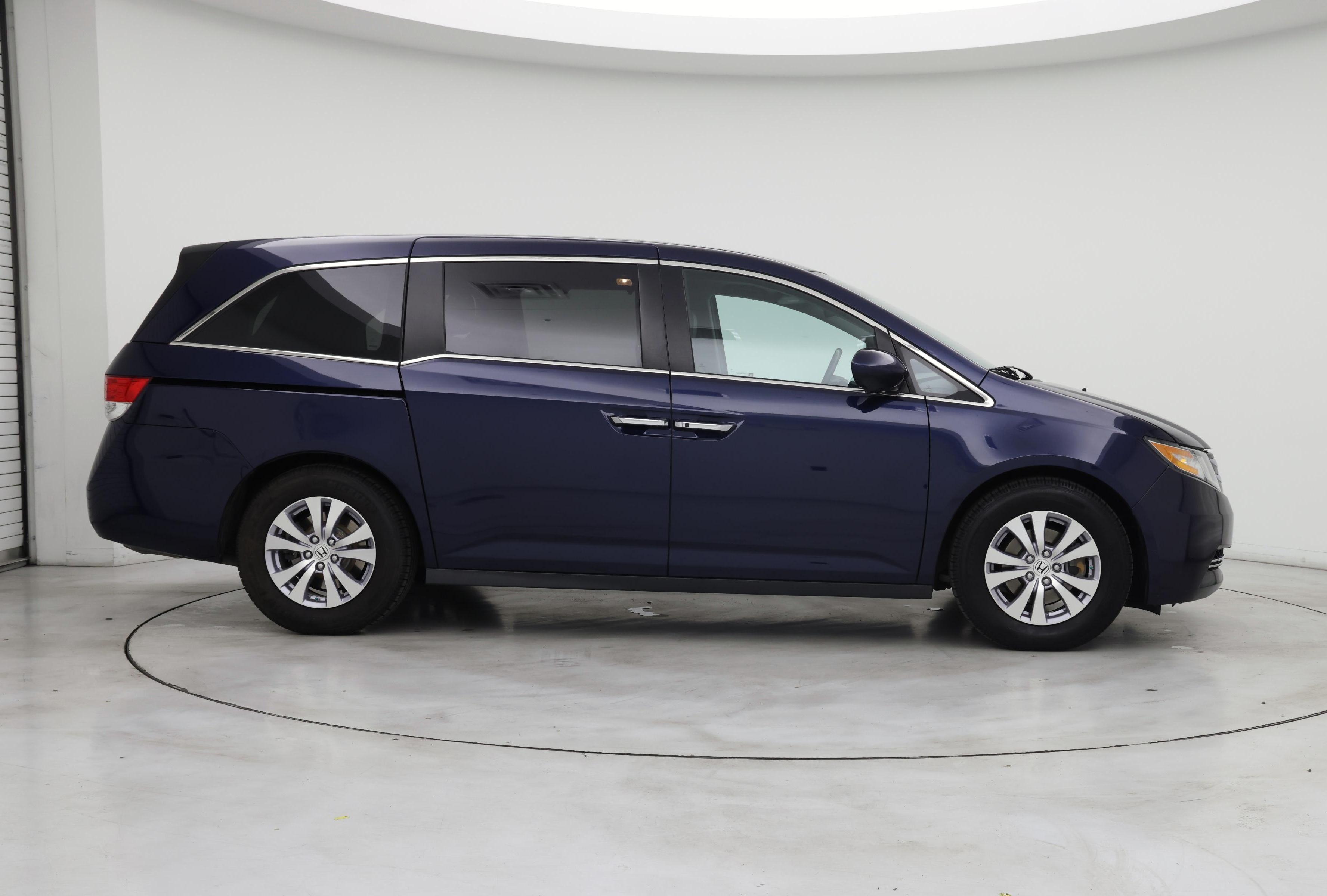 Thumbnail: 2016 Honda Odyssey - 7