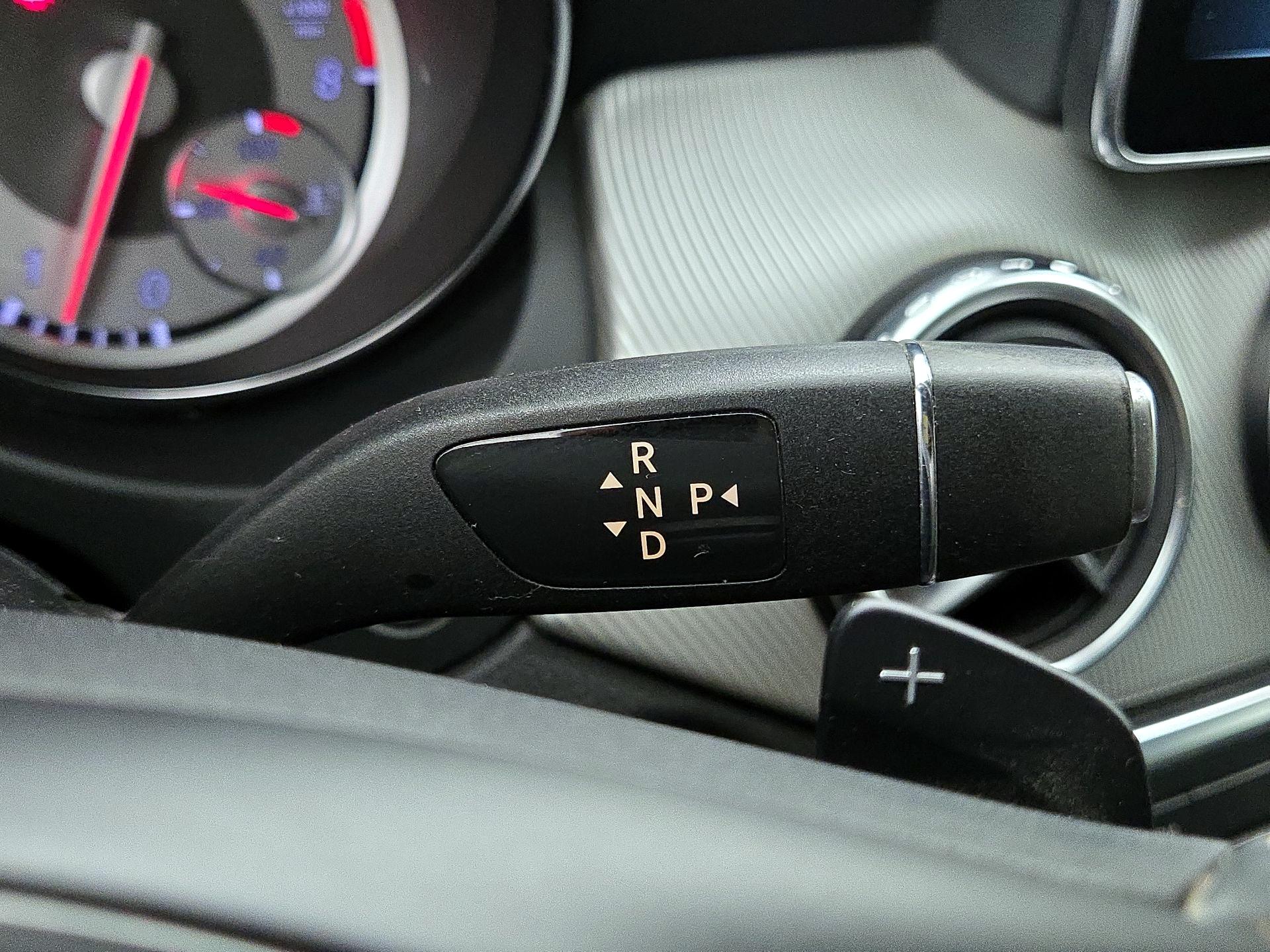 Thumbnail: 2016 Mercedes-Benz GLA - 18