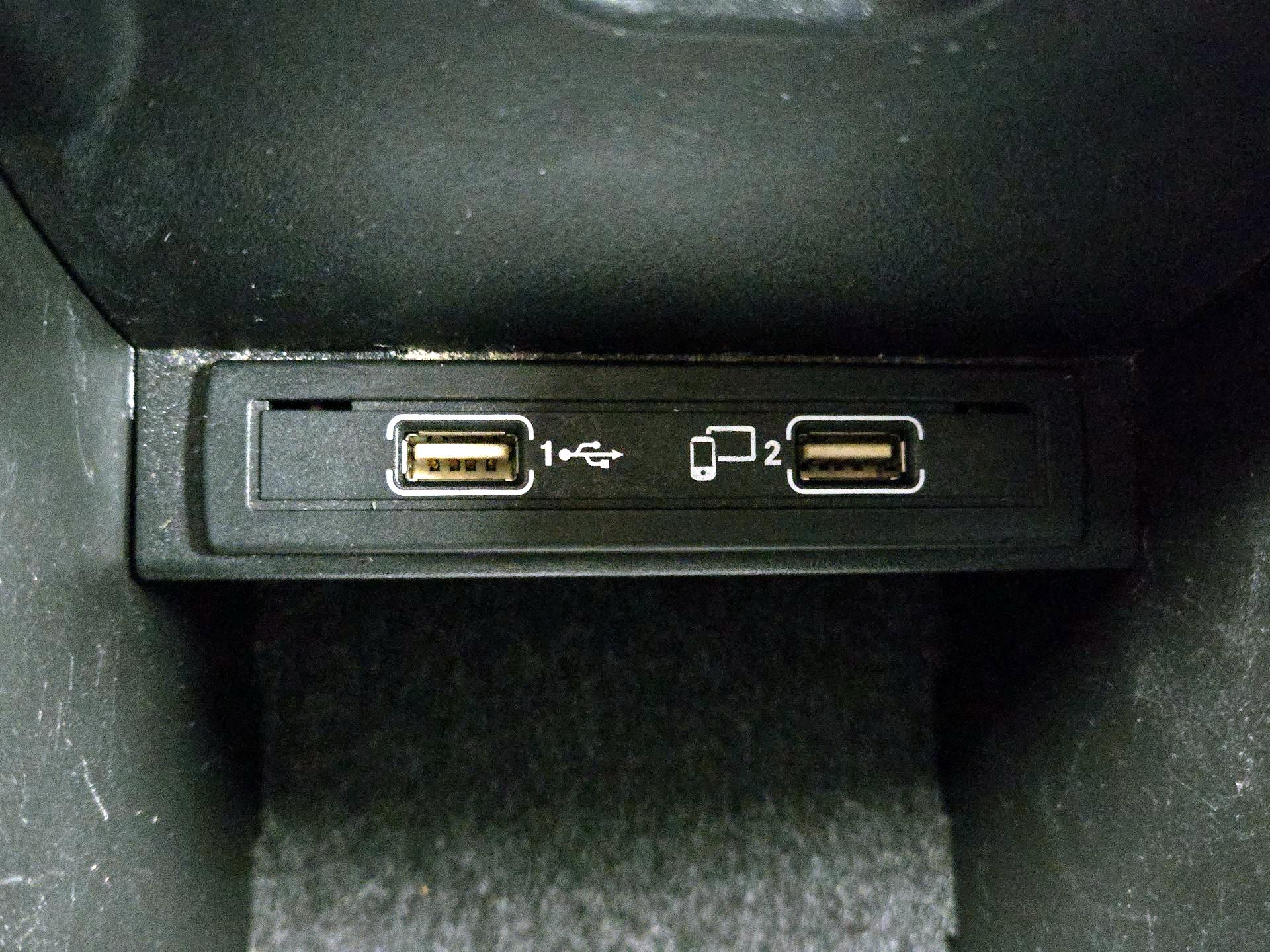 Thumbnail: 2016 Mercedes-Benz GLA - 19