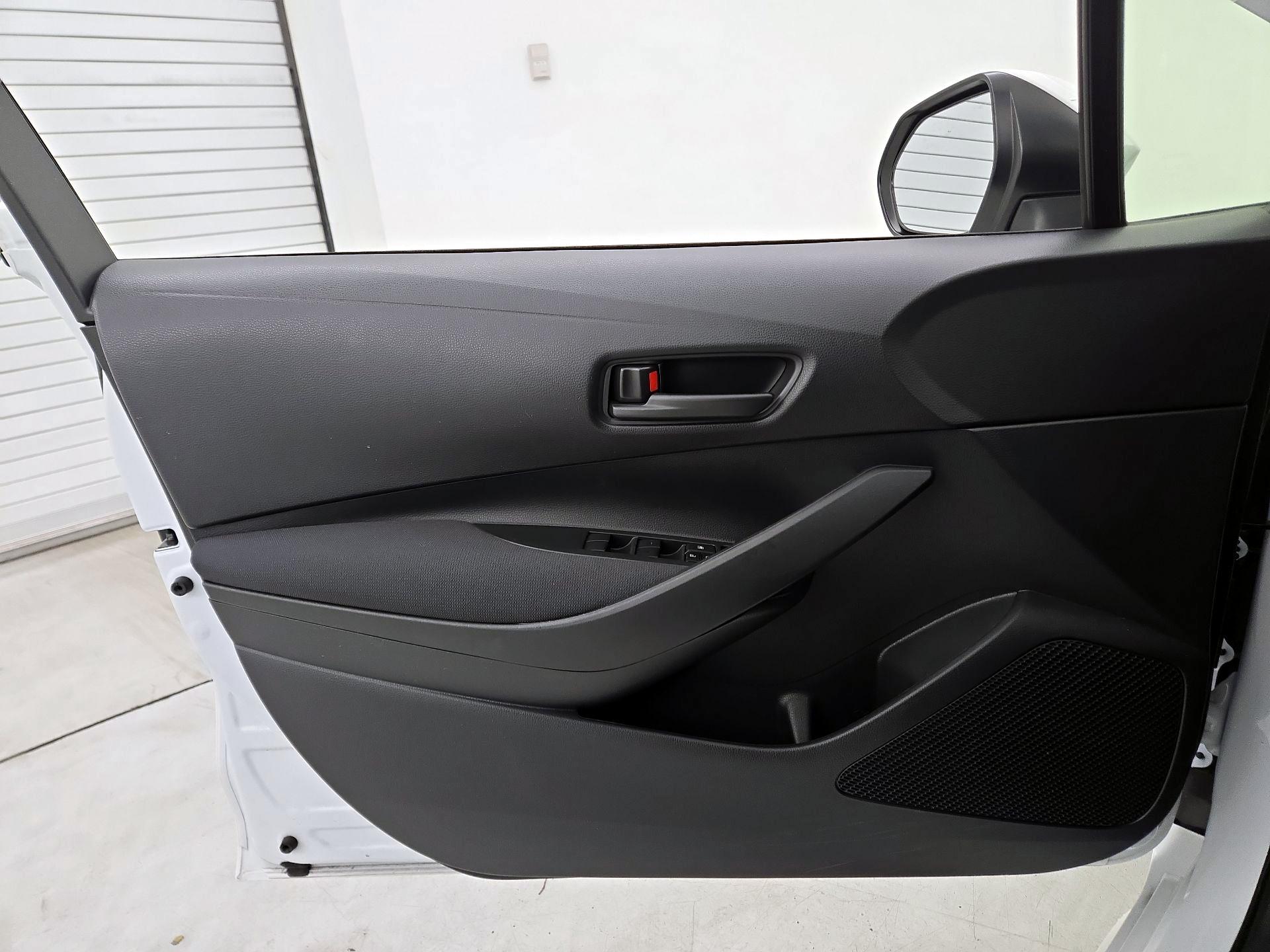 Thumbnail: 2022 Toyota Corolla - 12