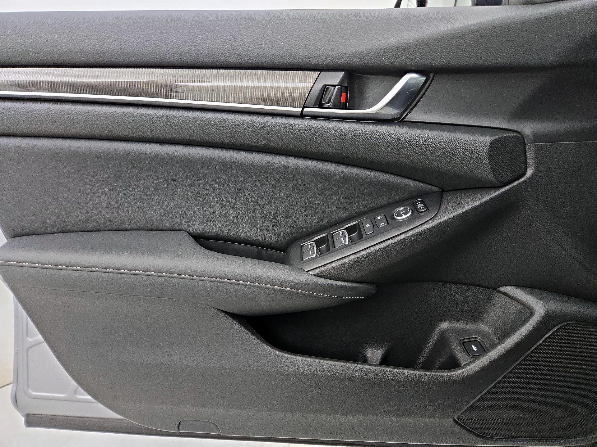 Thumbnail: 2022 Honda Accord - 12