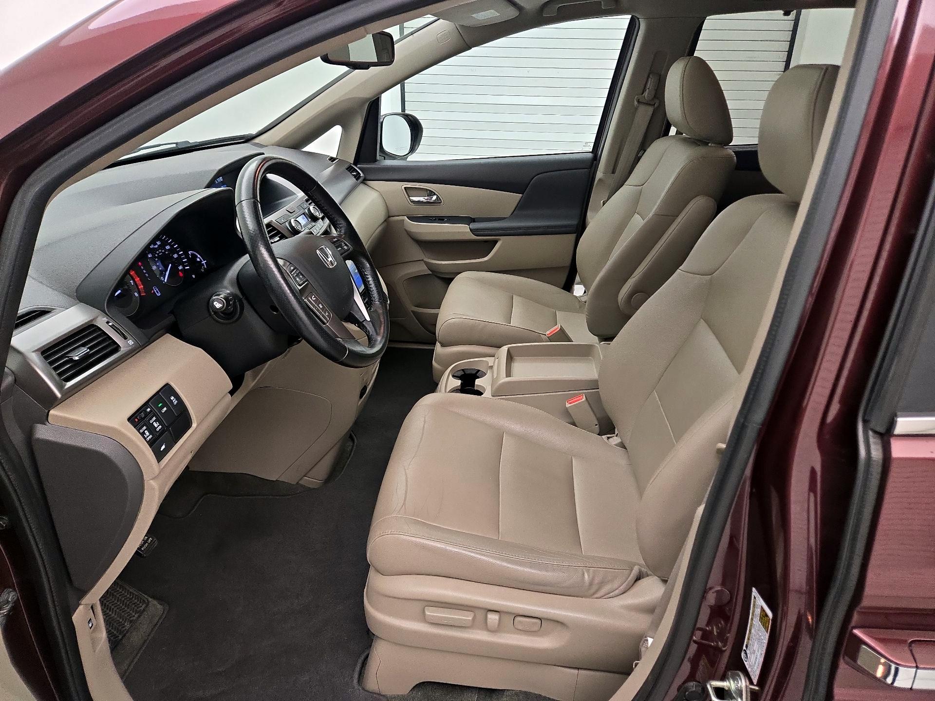 Thumbnail: 2015 Honda Odyssey - 11