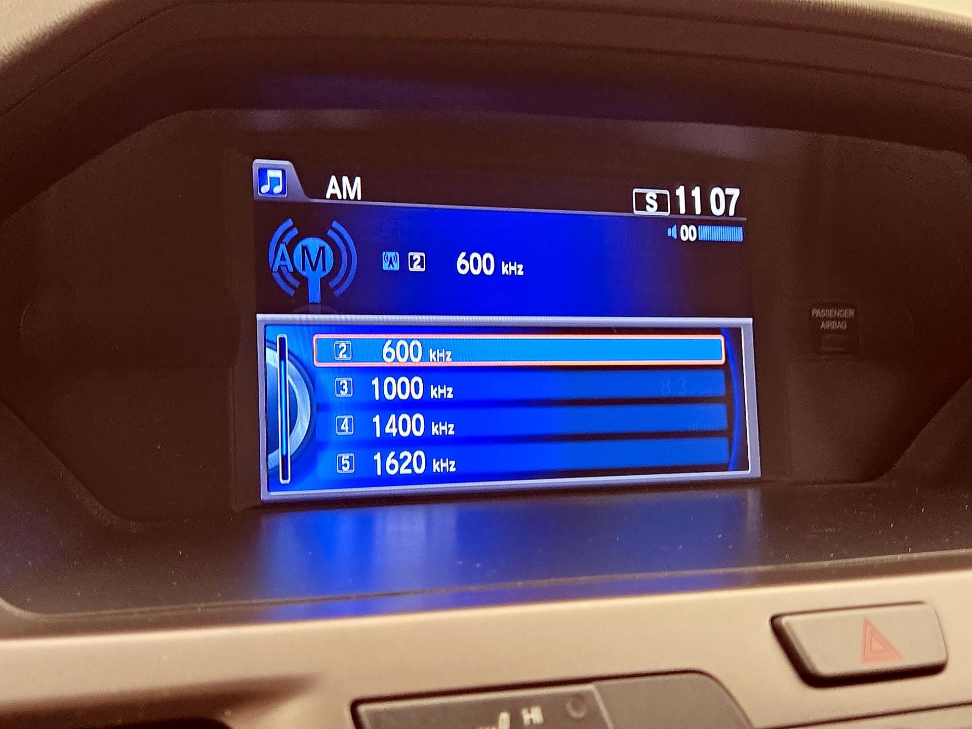 Thumbnail: 2015 Honda Odyssey - 16