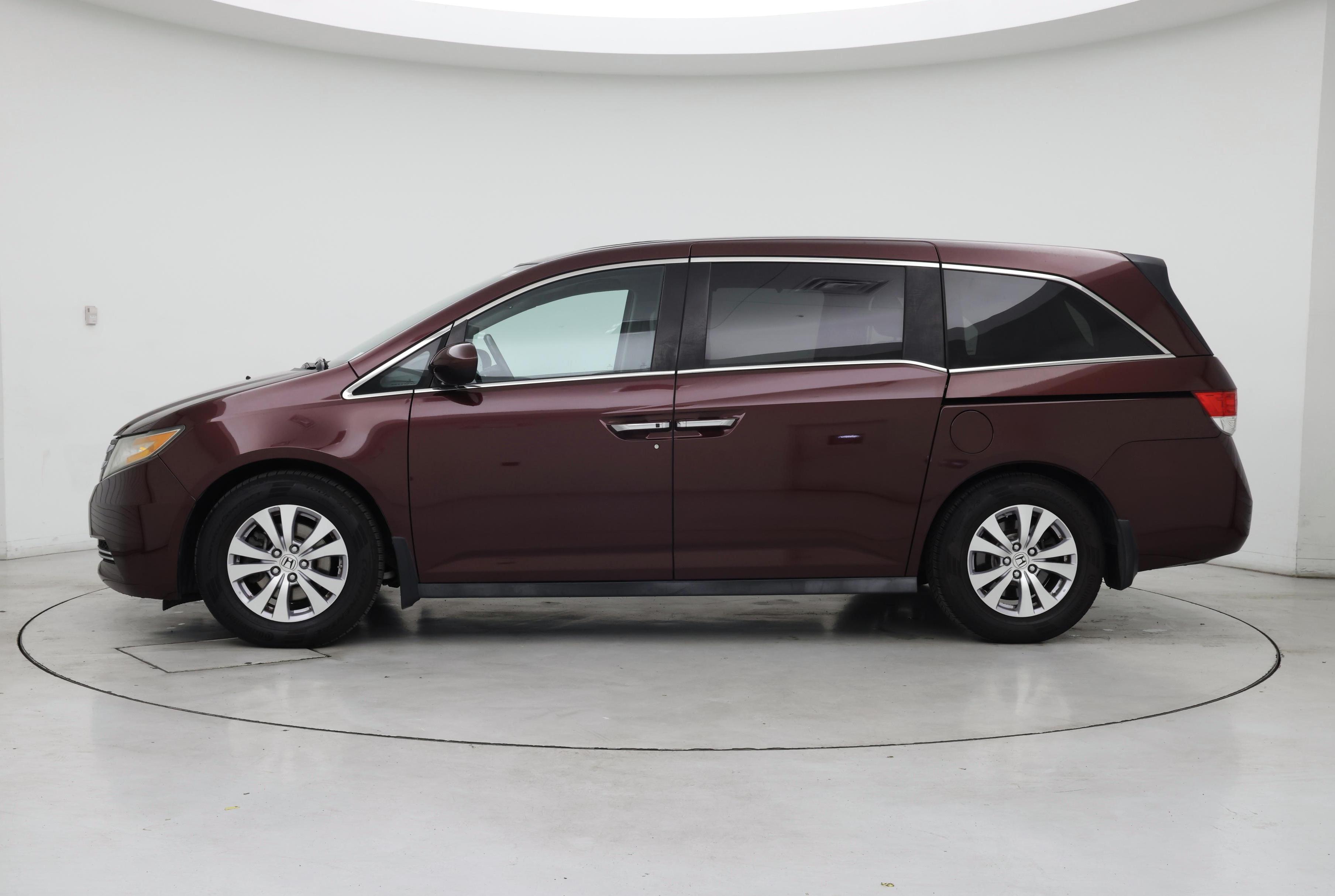 Thumbnail: 2015 Honda Odyssey - 3