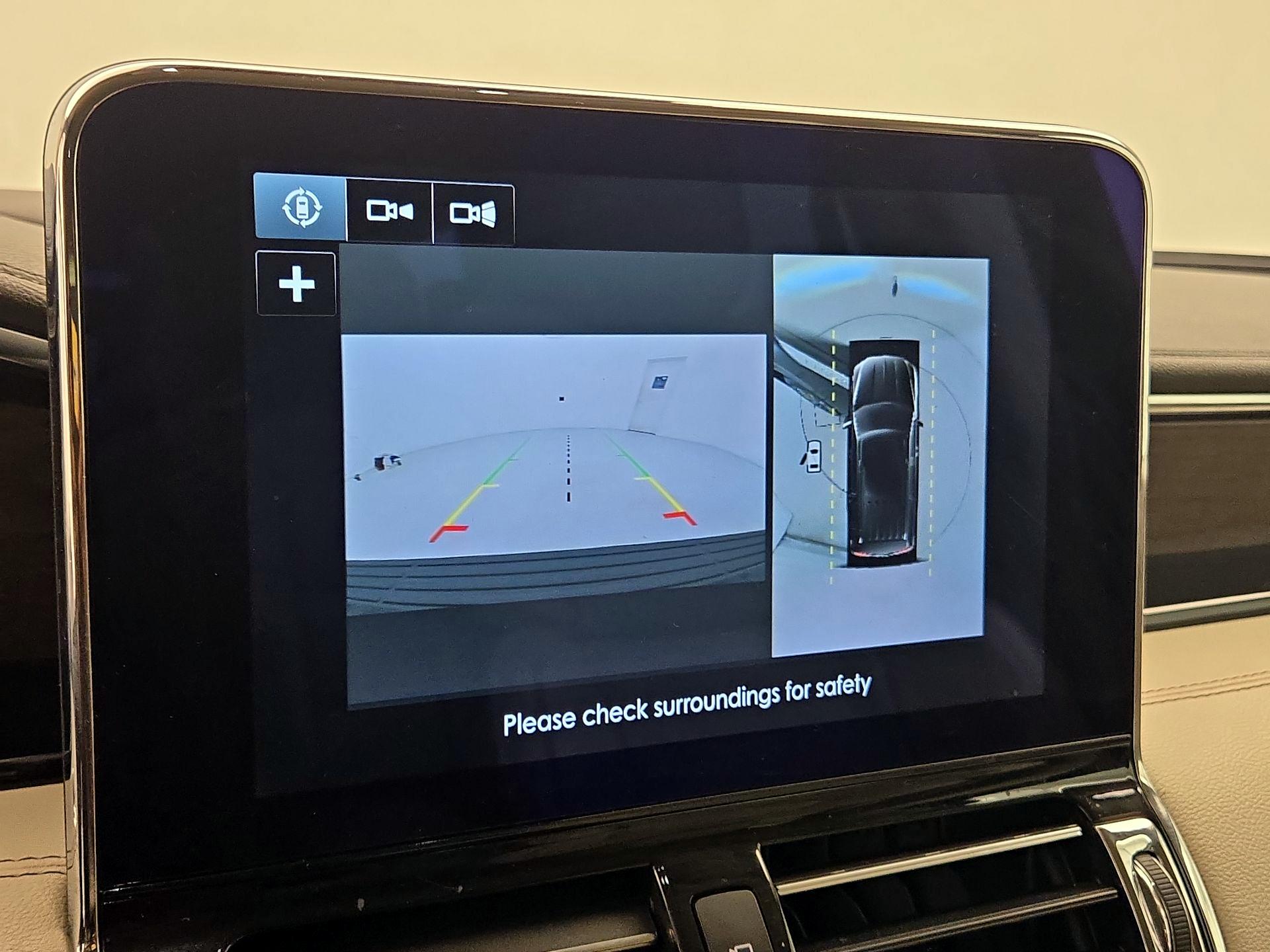 Thumbnail: 2019 Lincoln Navigator - 14