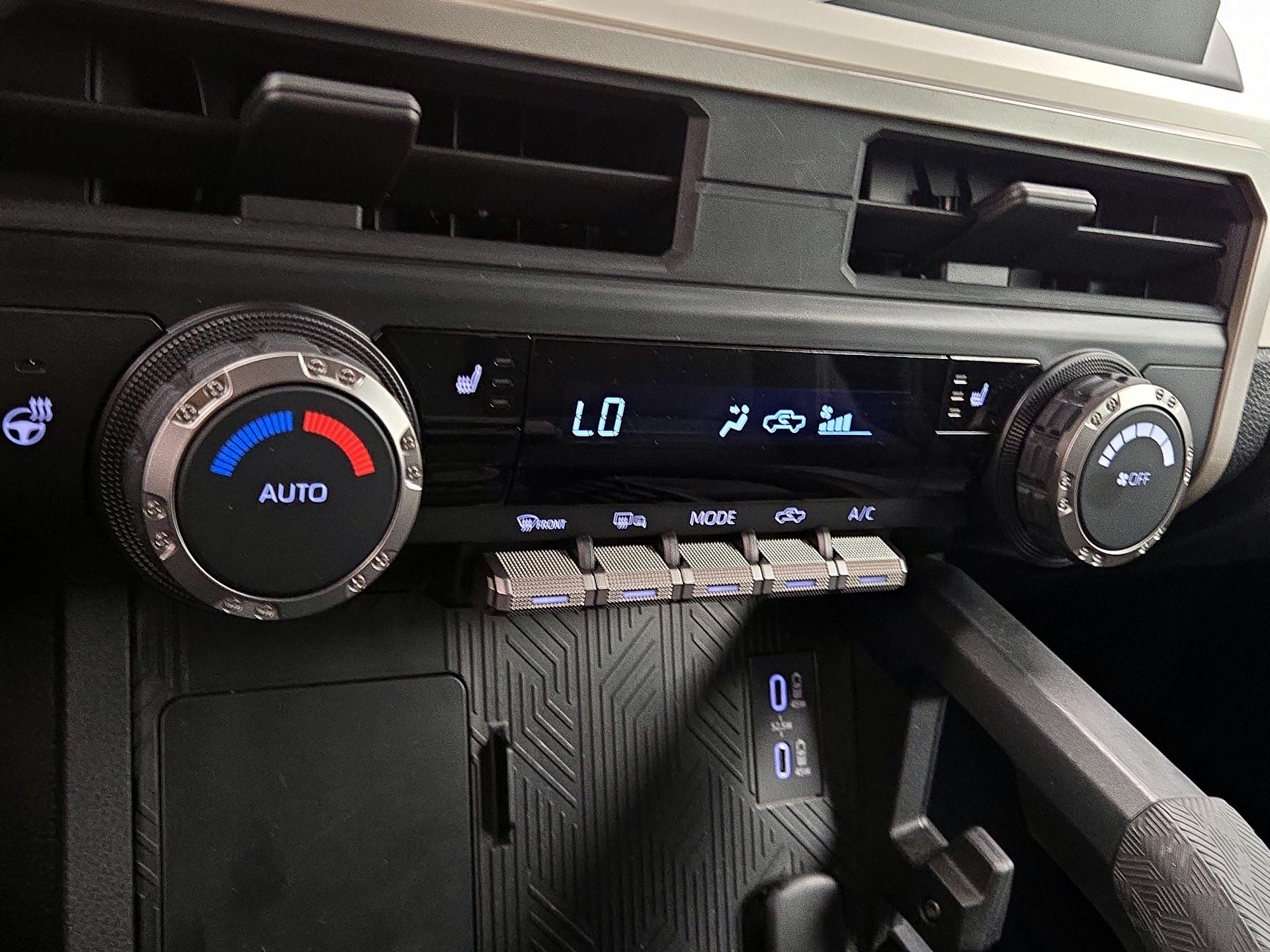 Thumbnail: 2024 Toyota Tacoma - 16