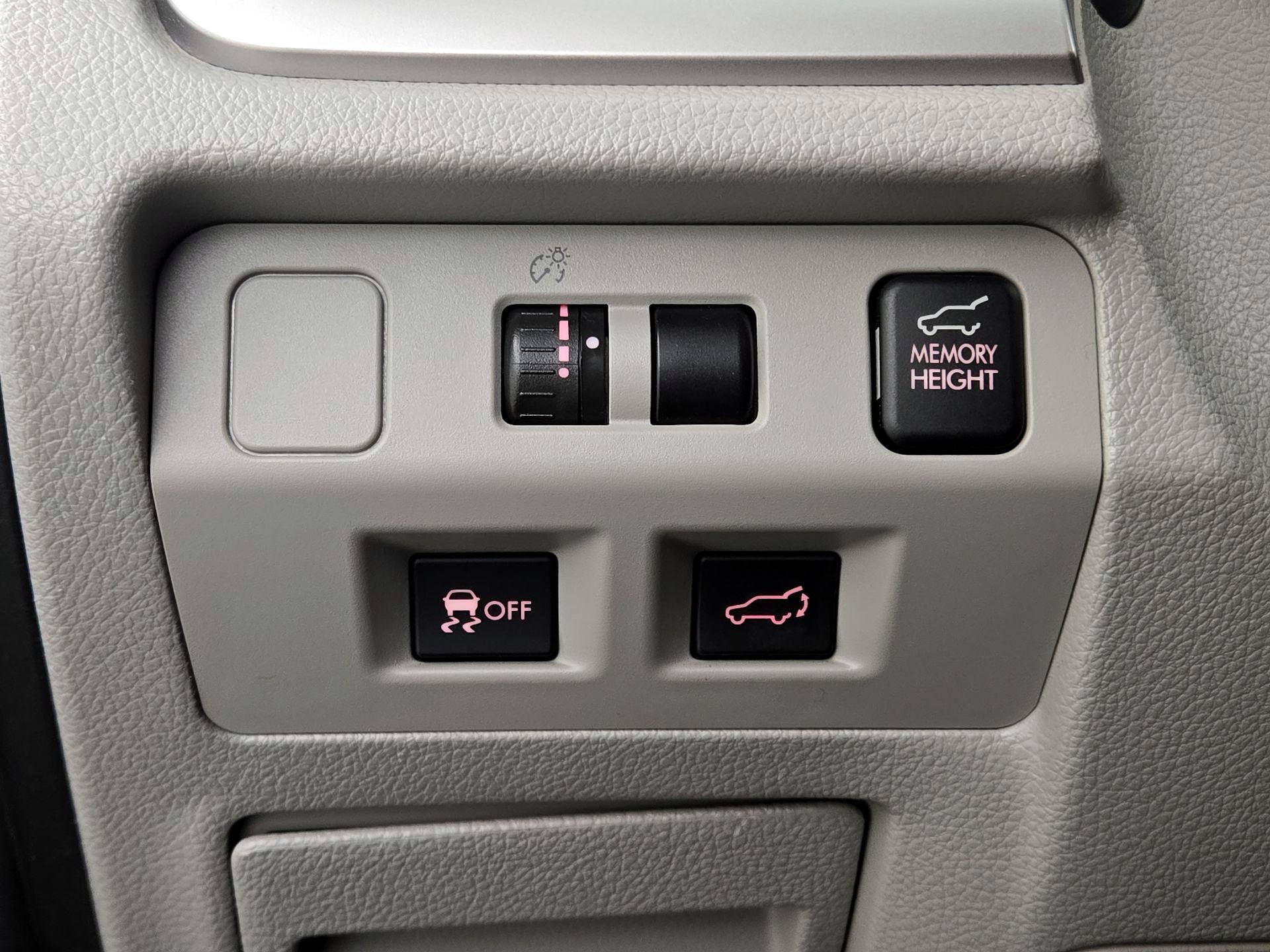 Thumbnail: 2015 Subaru Forester - 13