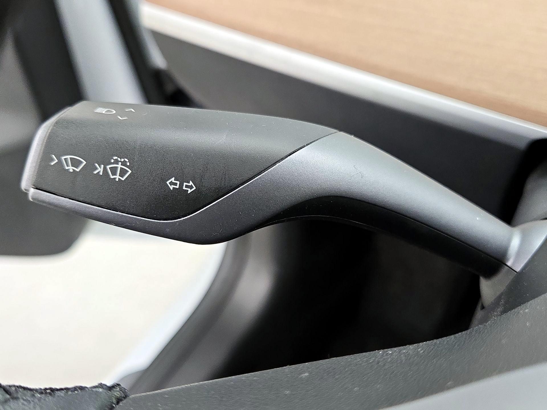 Thumbnail: 2020 Tesla Model 3 - 13