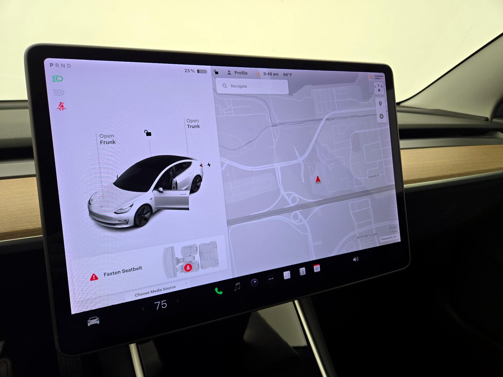 Thumbnail: 2020 Tesla Model 3 - 14