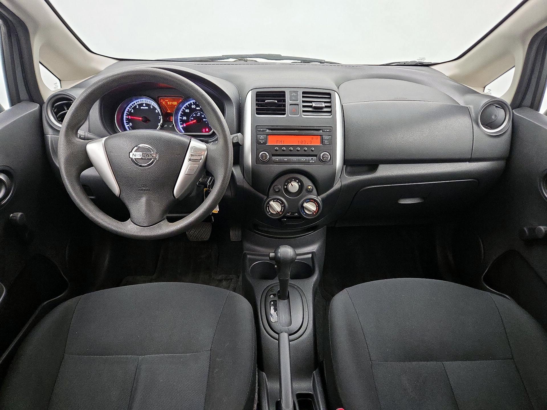 Thumbnail: 2014 Nissan Versa Note - 9