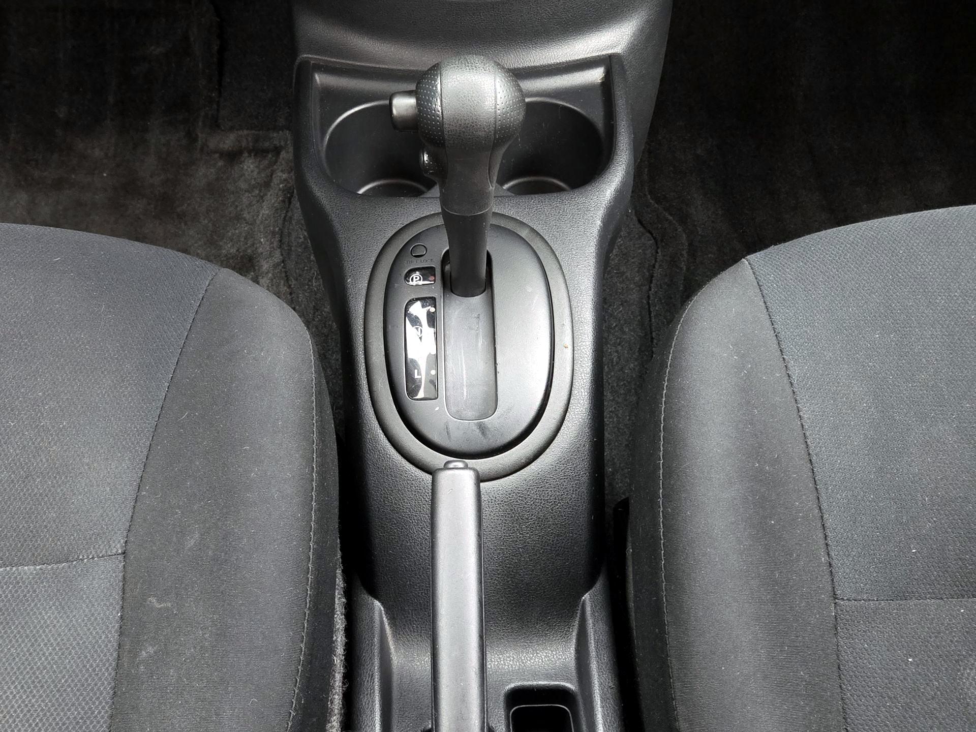 Thumbnail: 2014 Nissan Versa Note - 16