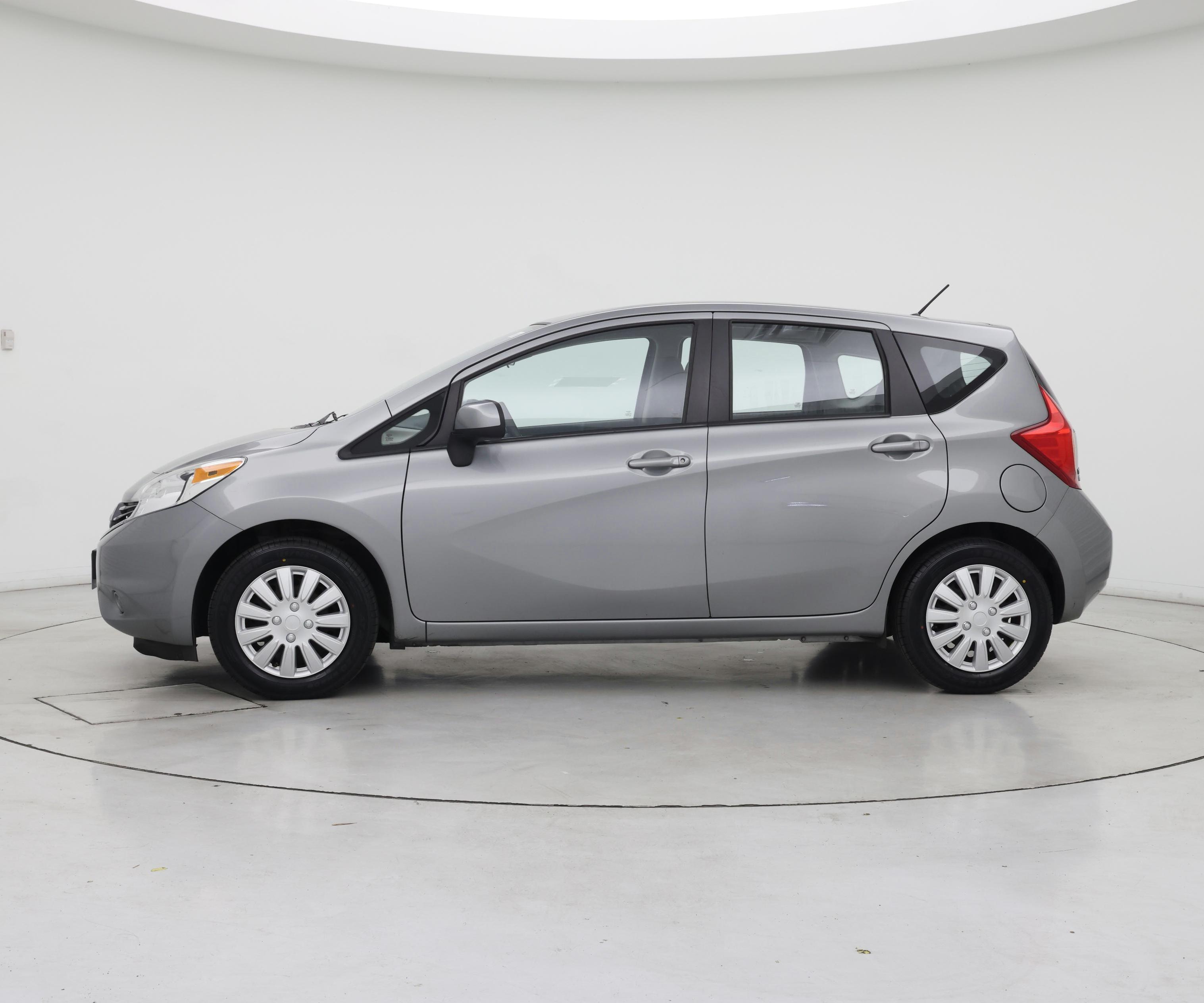 Thumbnail: 2014 Nissan Versa Note - 3