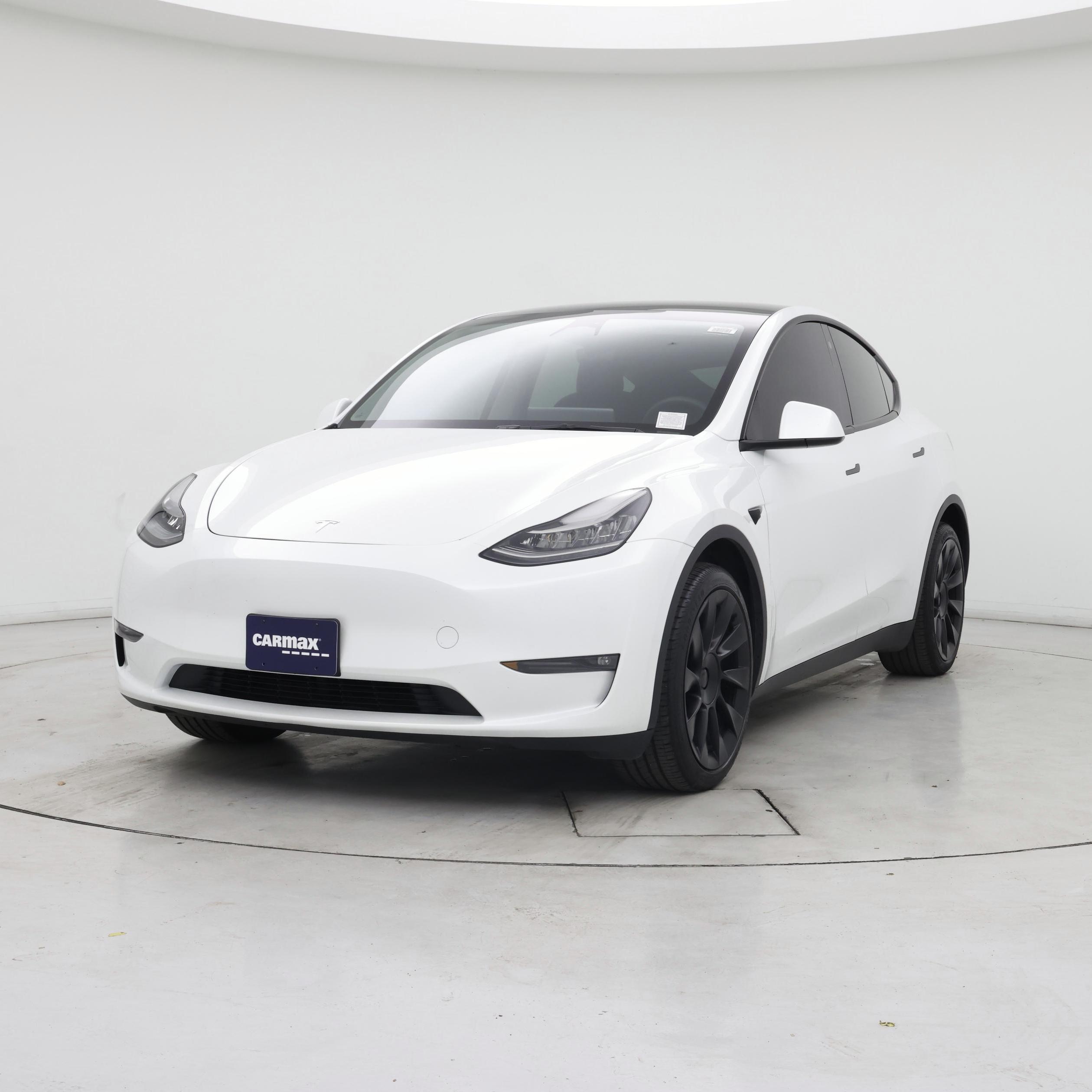 Thumbnail: 2023 Tesla Model Y - 4