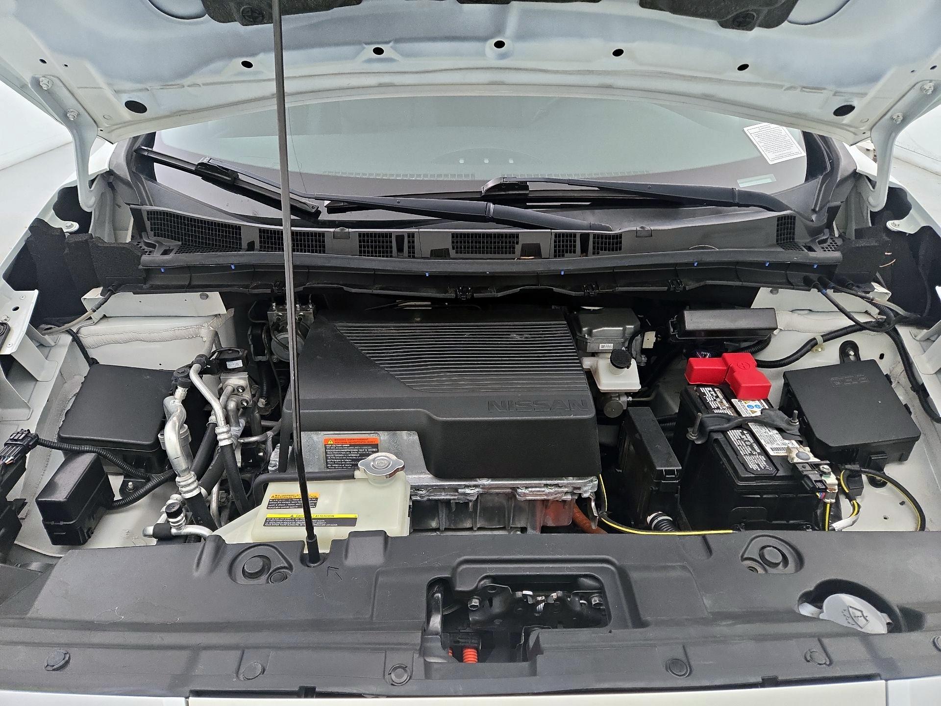 Thumbnail: 2022 Nissan Leaf - 20