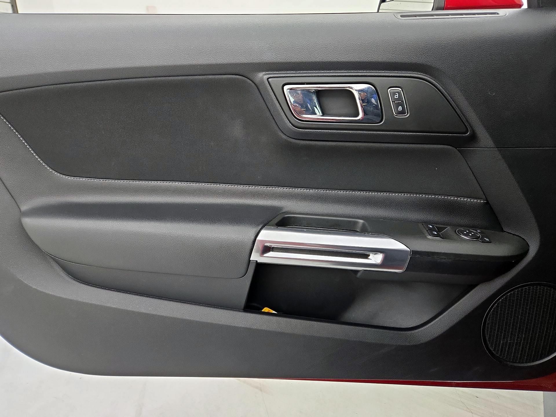 Thumbnail: 2016 Ford Mustang - 12