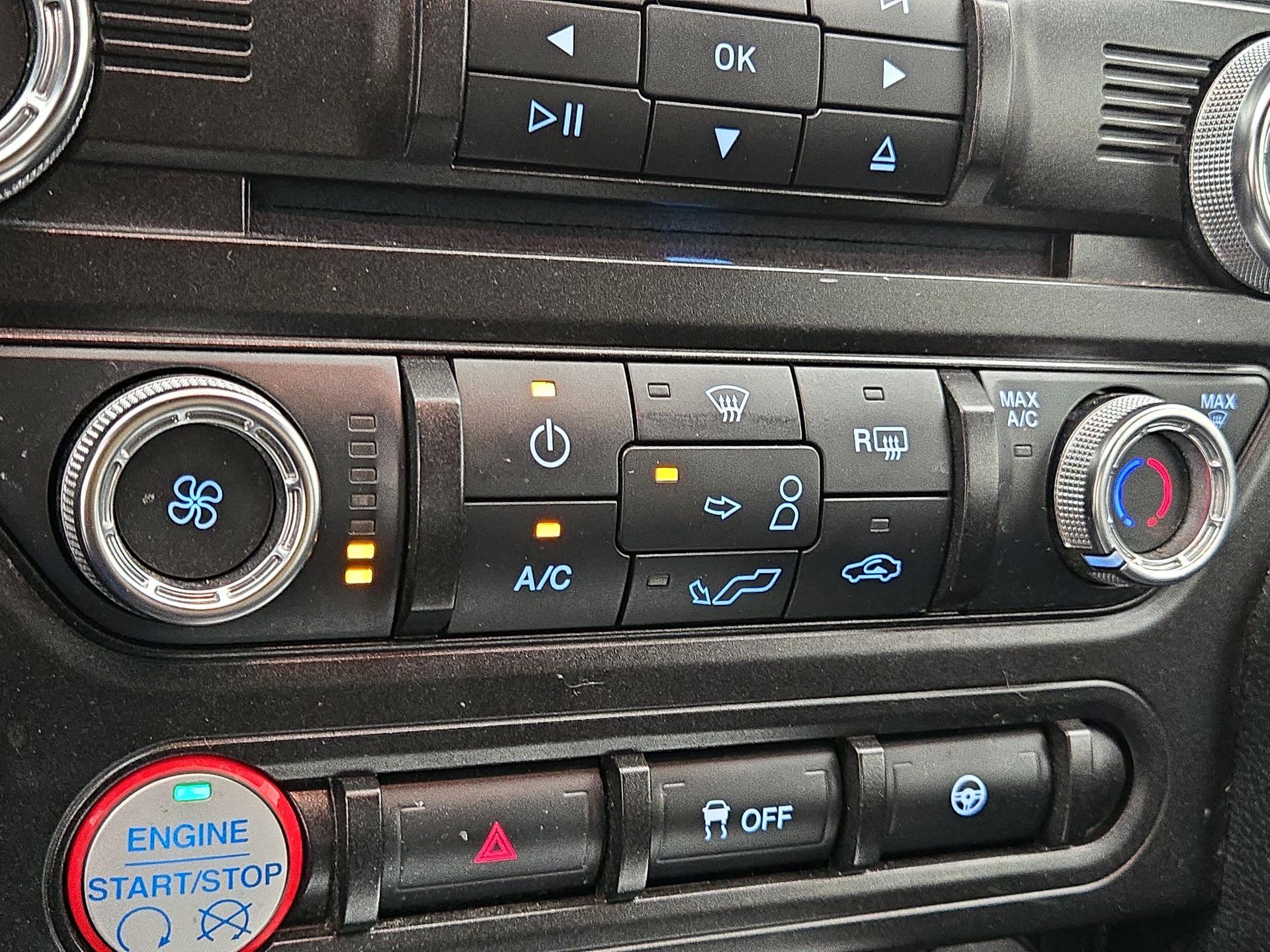 Thumbnail: 2016 Ford Mustang - 16