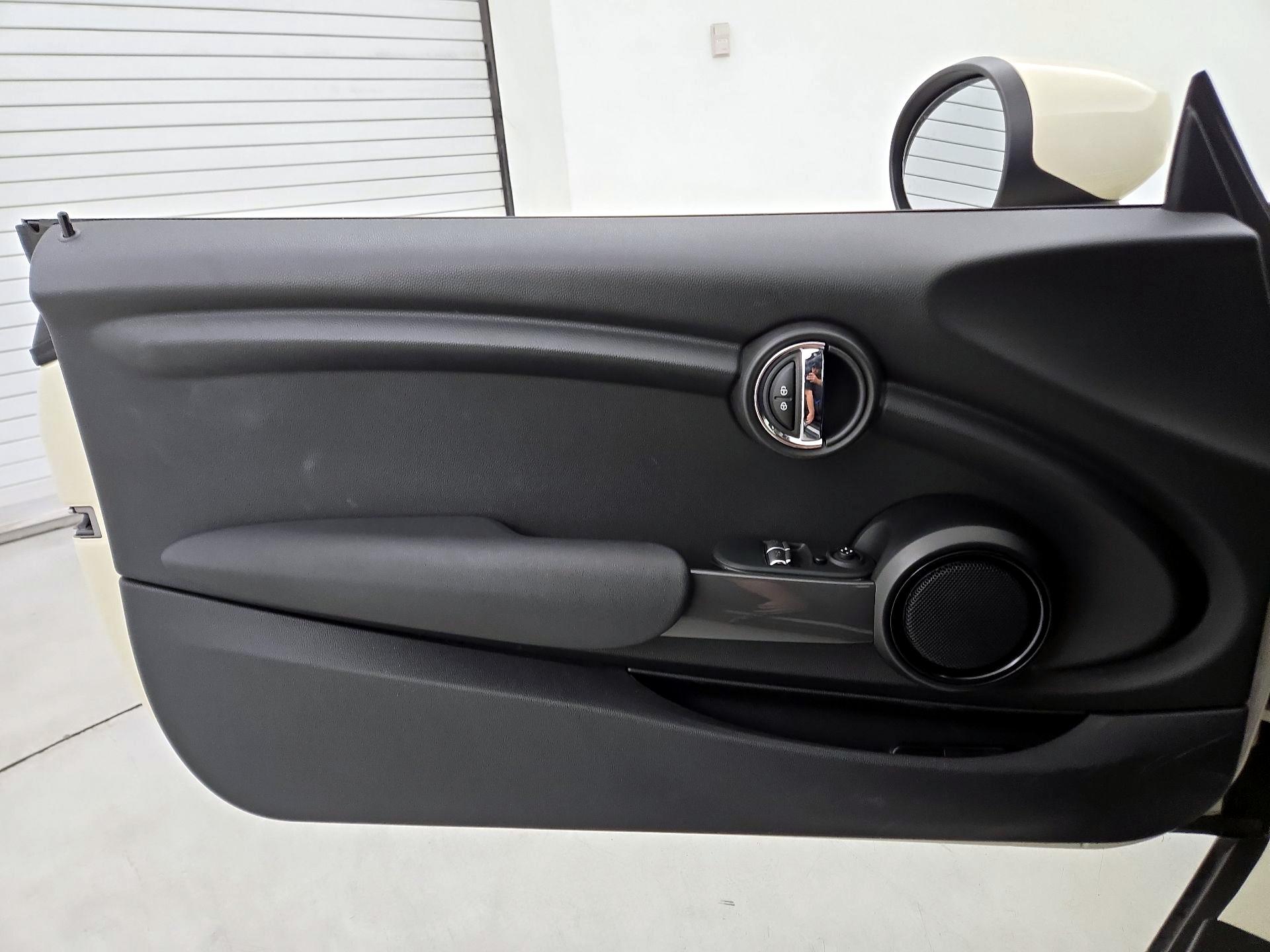 Thumbnail: 2021 MINI Cooper Hardtop - 12