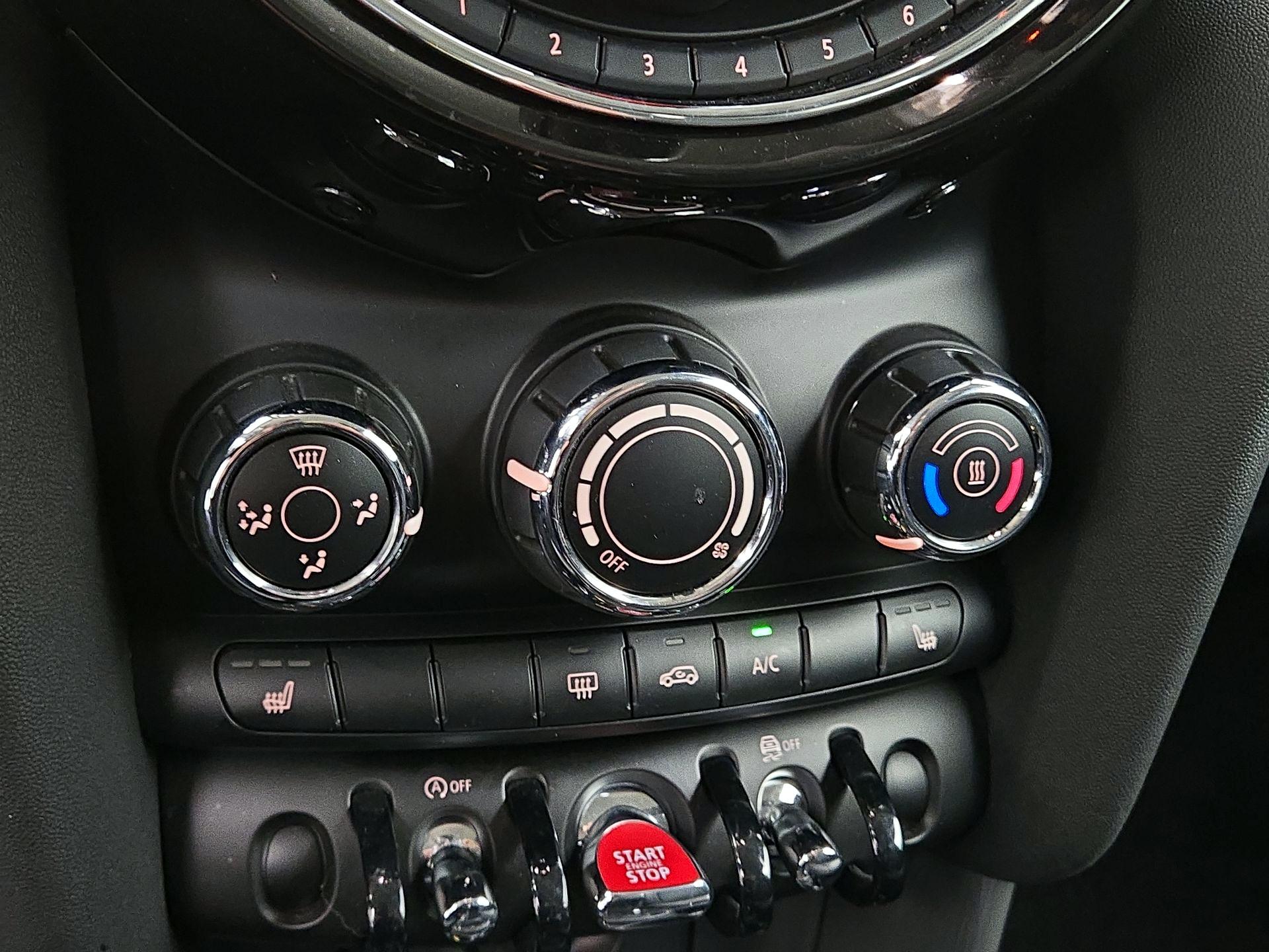 Thumbnail: 2021 MINI Cooper Hardtop - 16