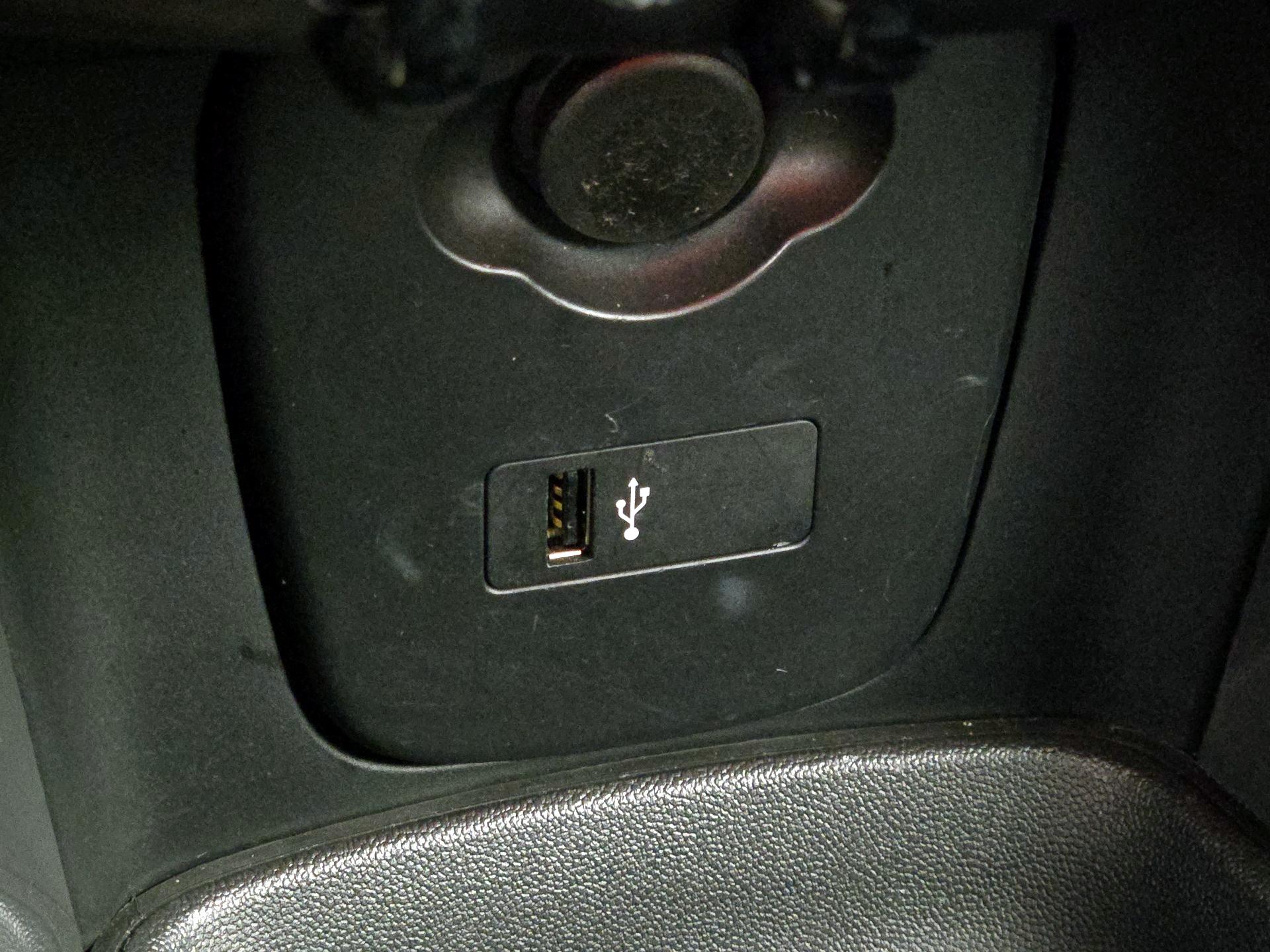 Thumbnail: 2021 MINI Cooper Hardtop - 18