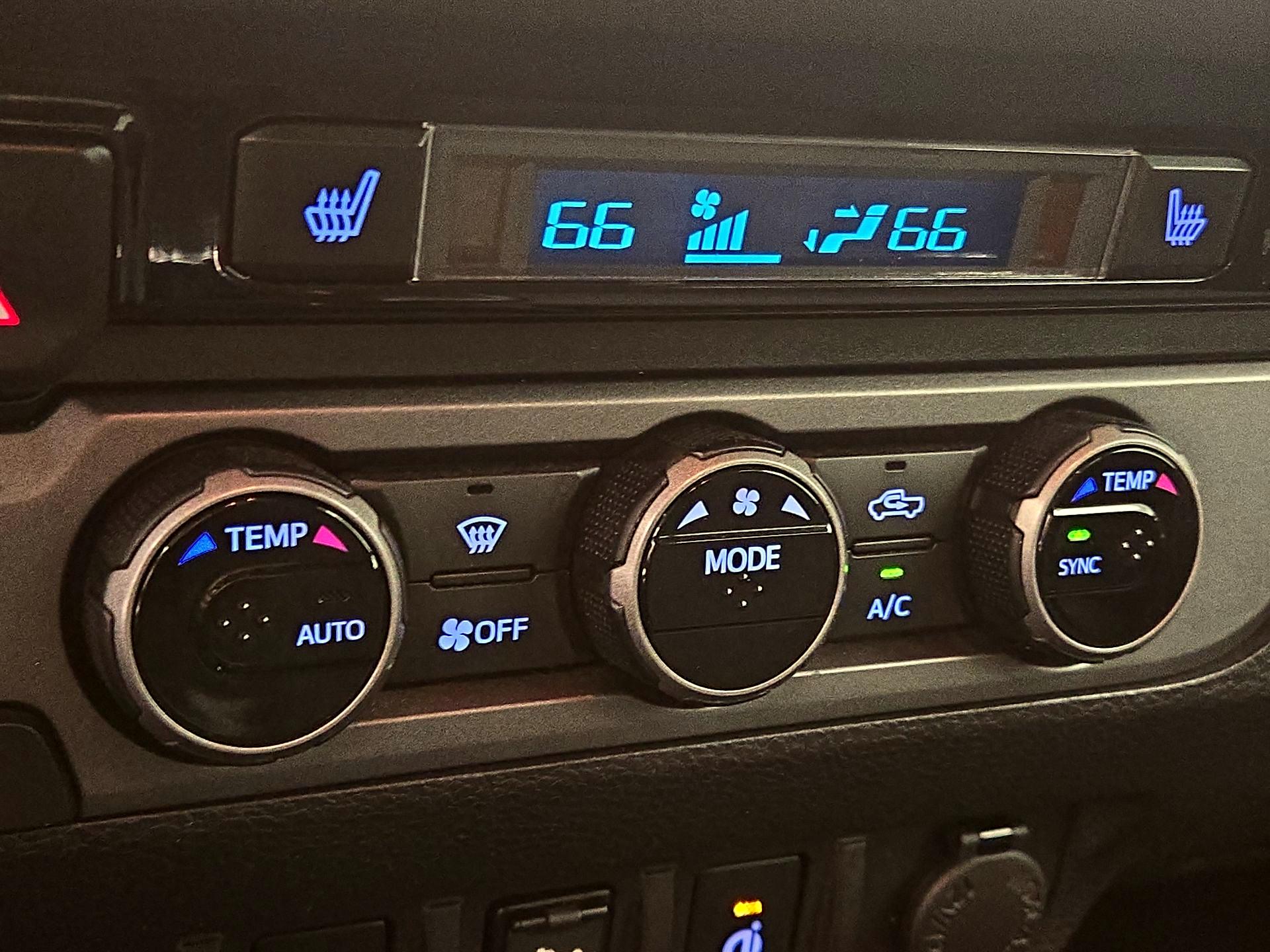 Thumbnail: 2017 Toyota Tacoma - 16