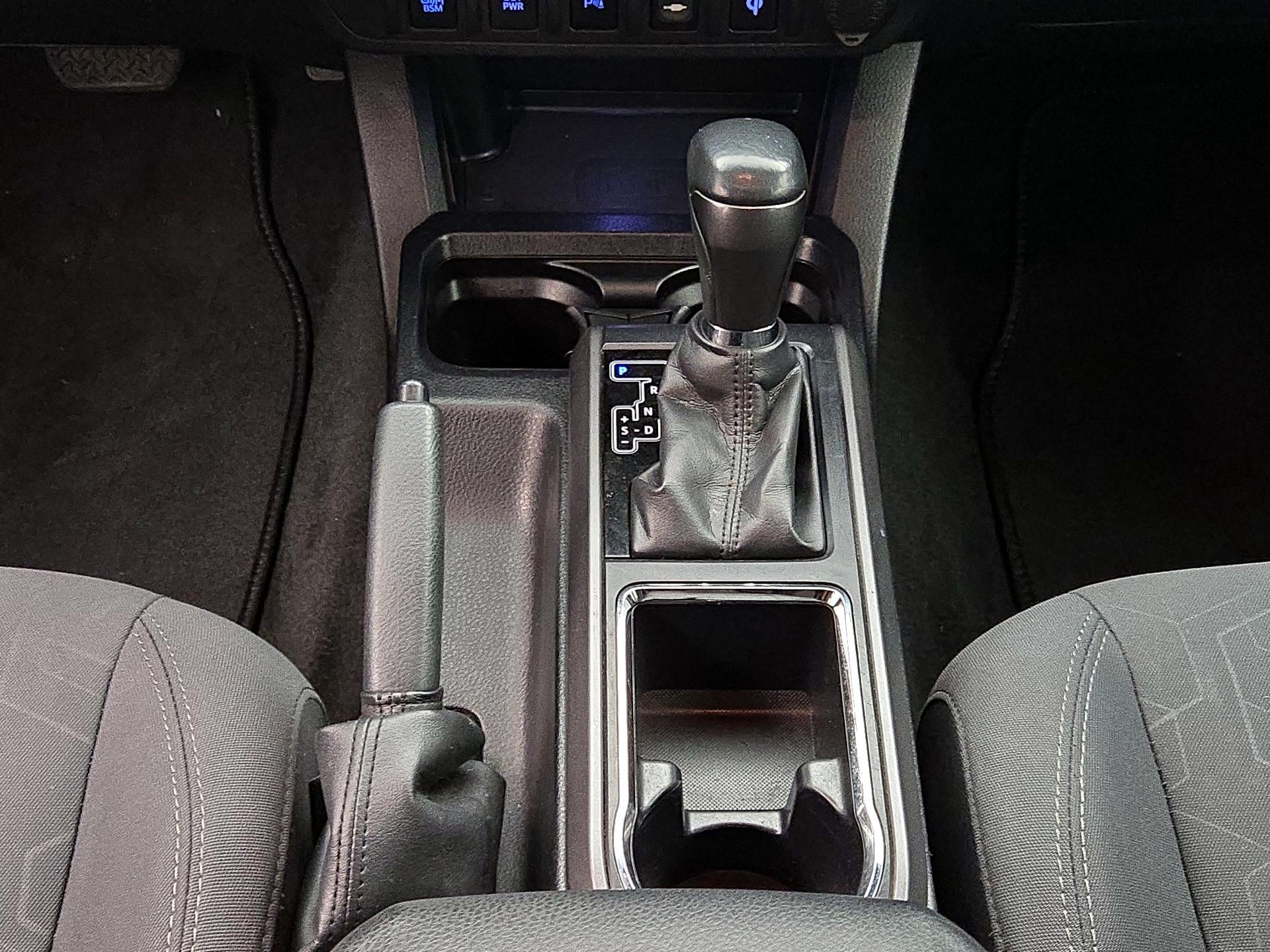 Thumbnail: 2017 Toyota Tacoma - 17