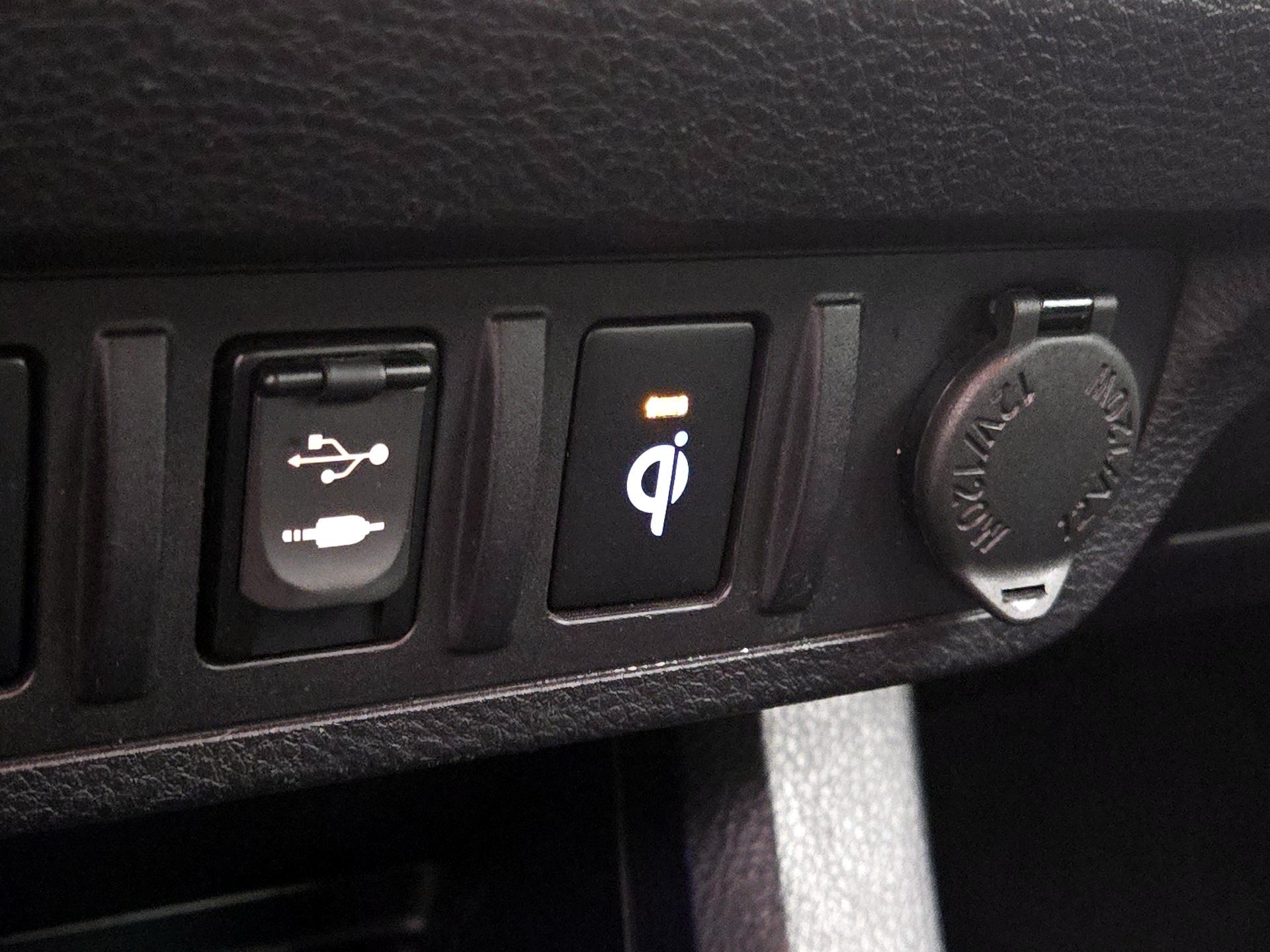 Thumbnail: 2017 Toyota Tacoma - 18