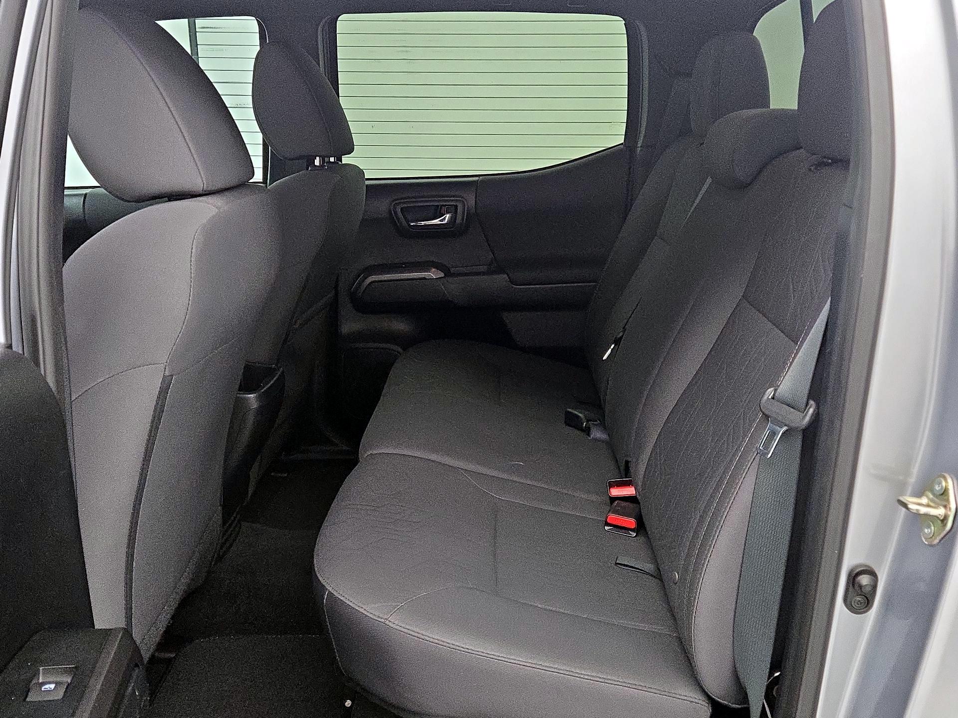 Thumbnail: 2017 Toyota Tacoma - 20