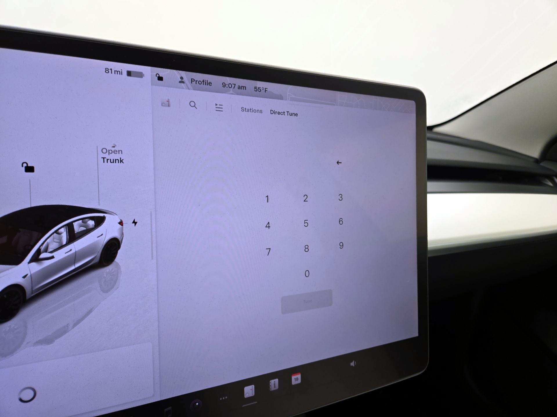 Thumbnail: 2023 Tesla Model 3 - 15