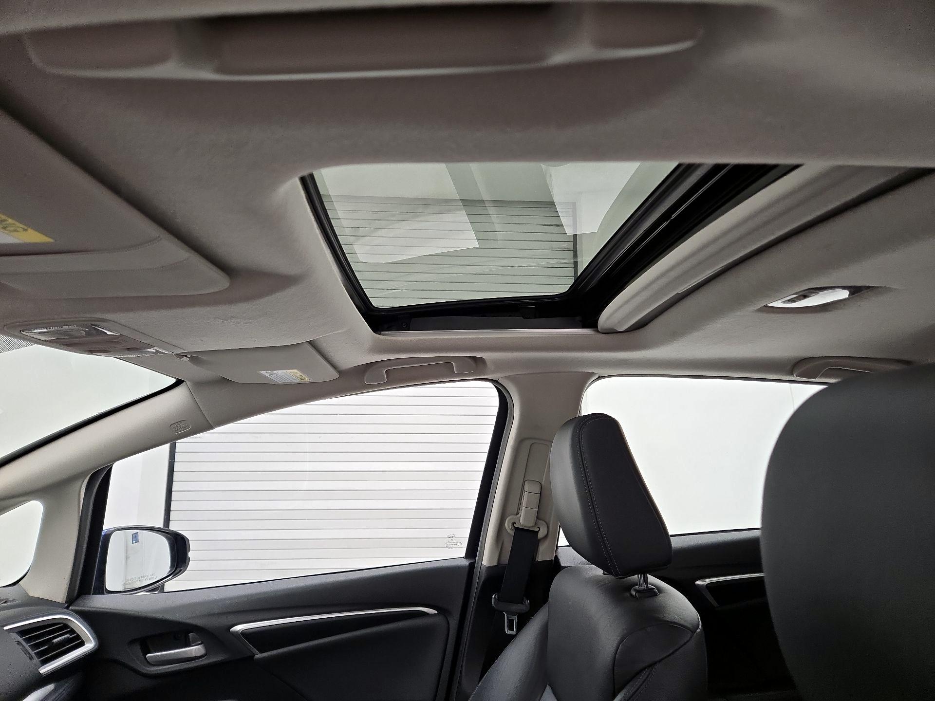 Thumbnail: 2015 Honda Fit - 19