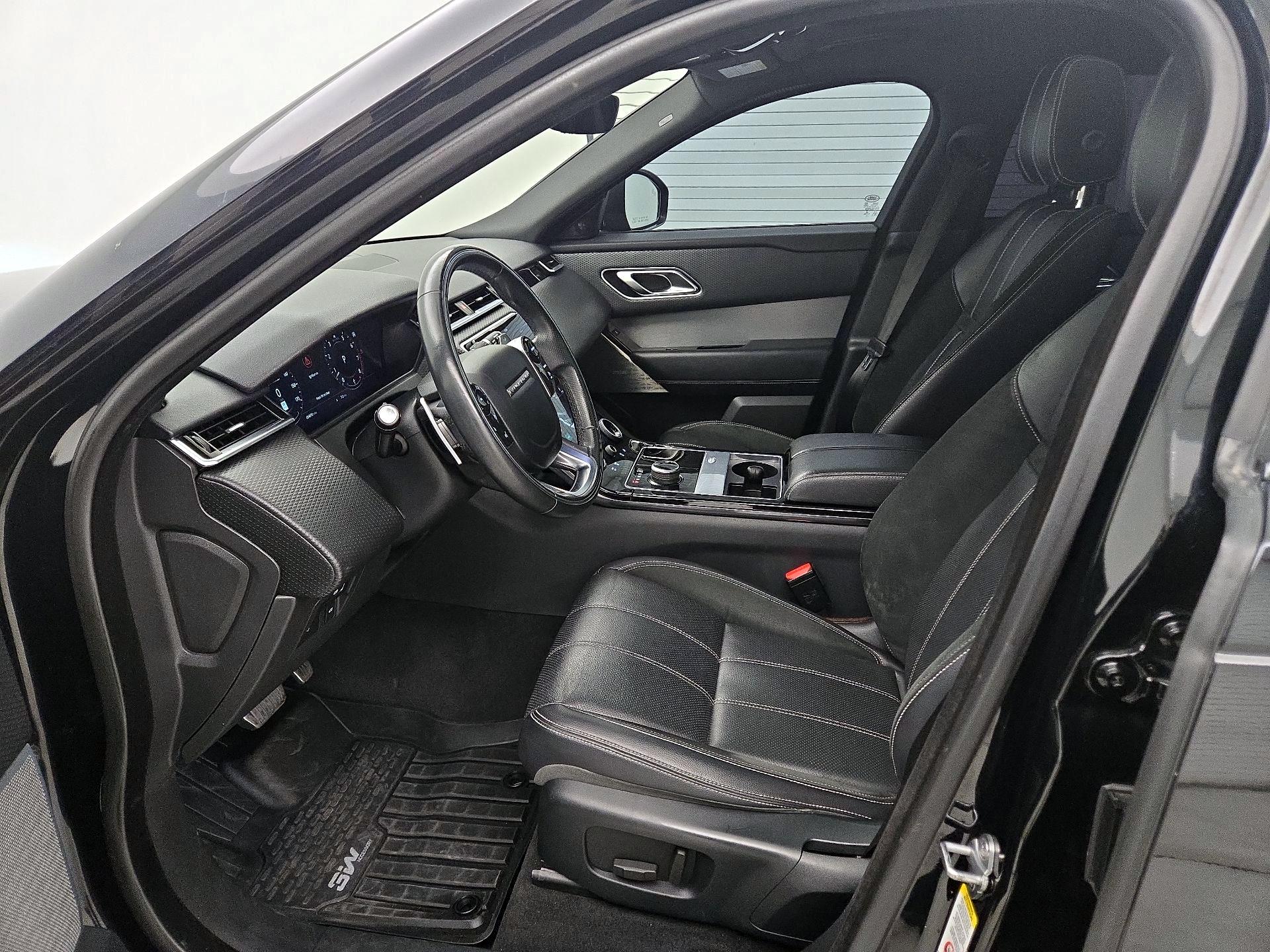 Thumbnail: 2018 Land Rover Range Rover Velar - 11