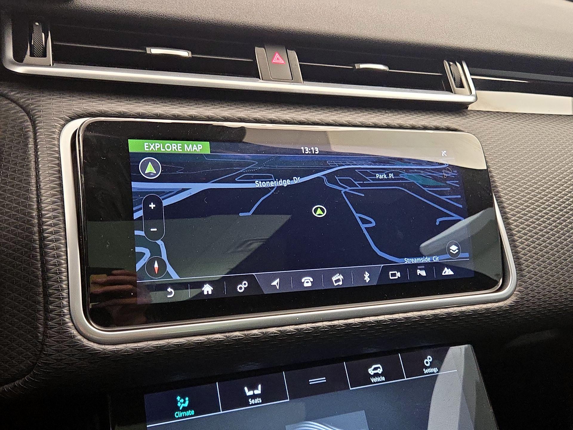 Thumbnail: 2018 Land Rover Range Rover Velar - 14