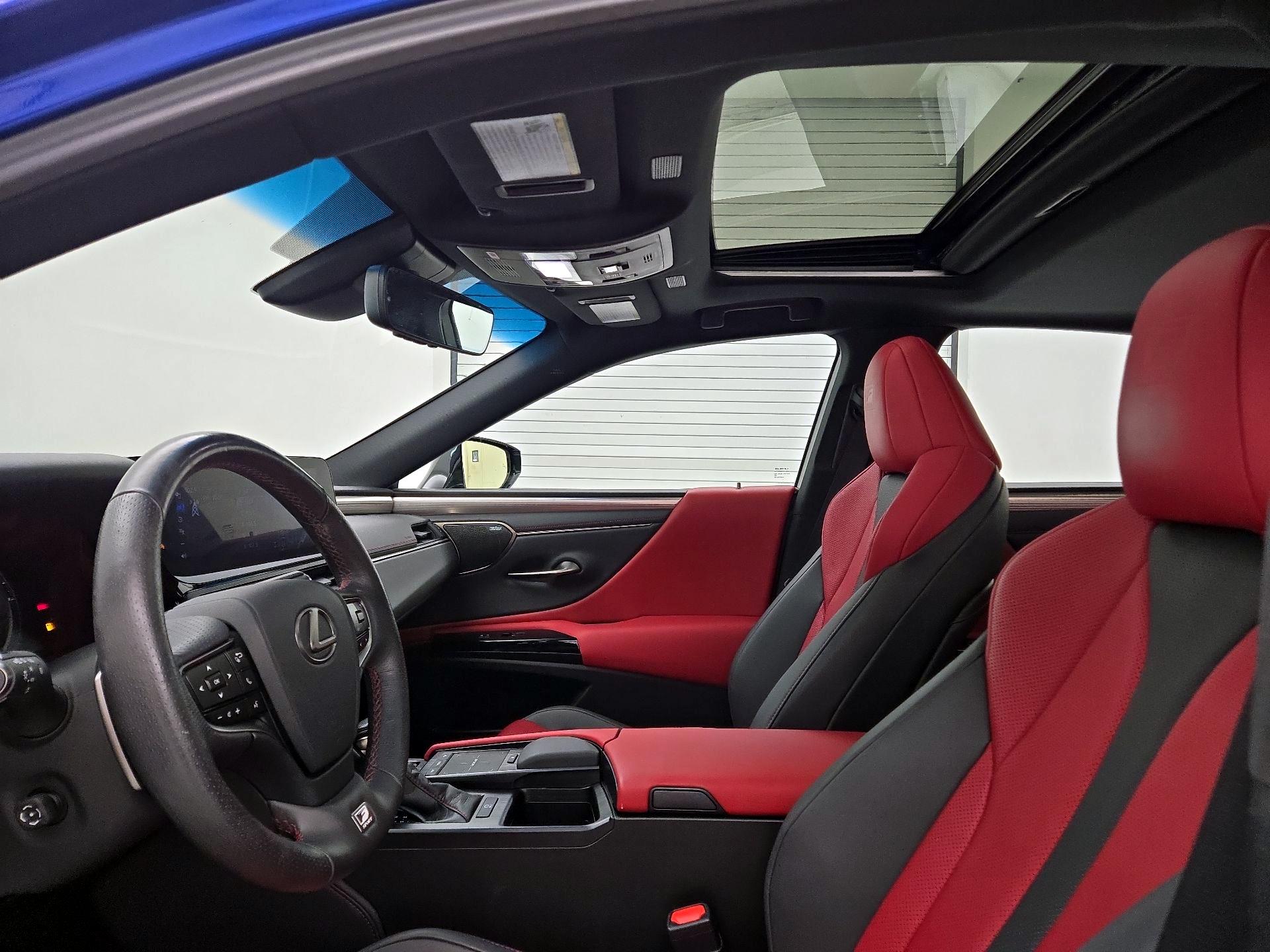 Thumbnail: 2022 Lexus ES - 20