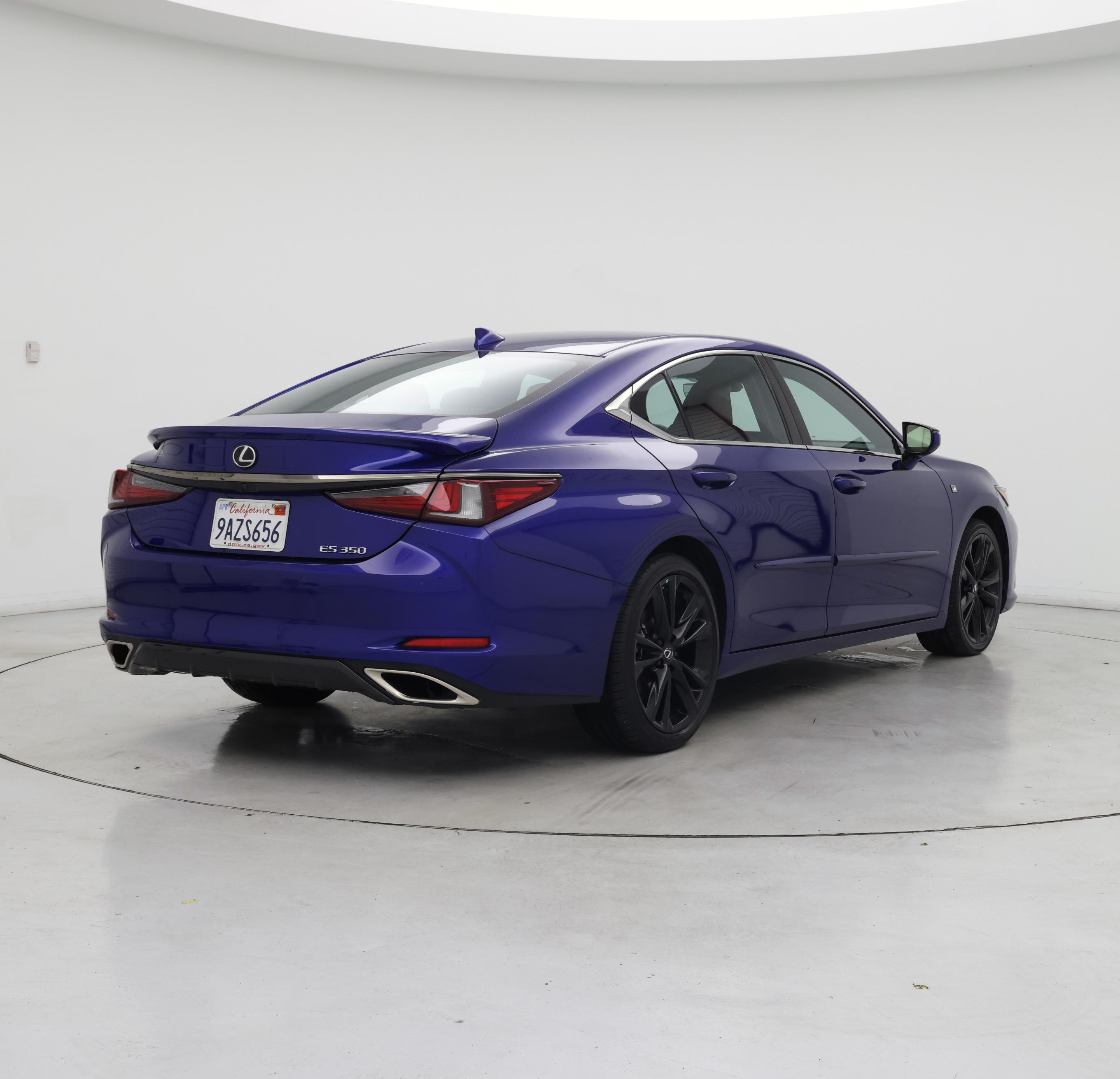 Thumbnail: 2022 Lexus ES - 8