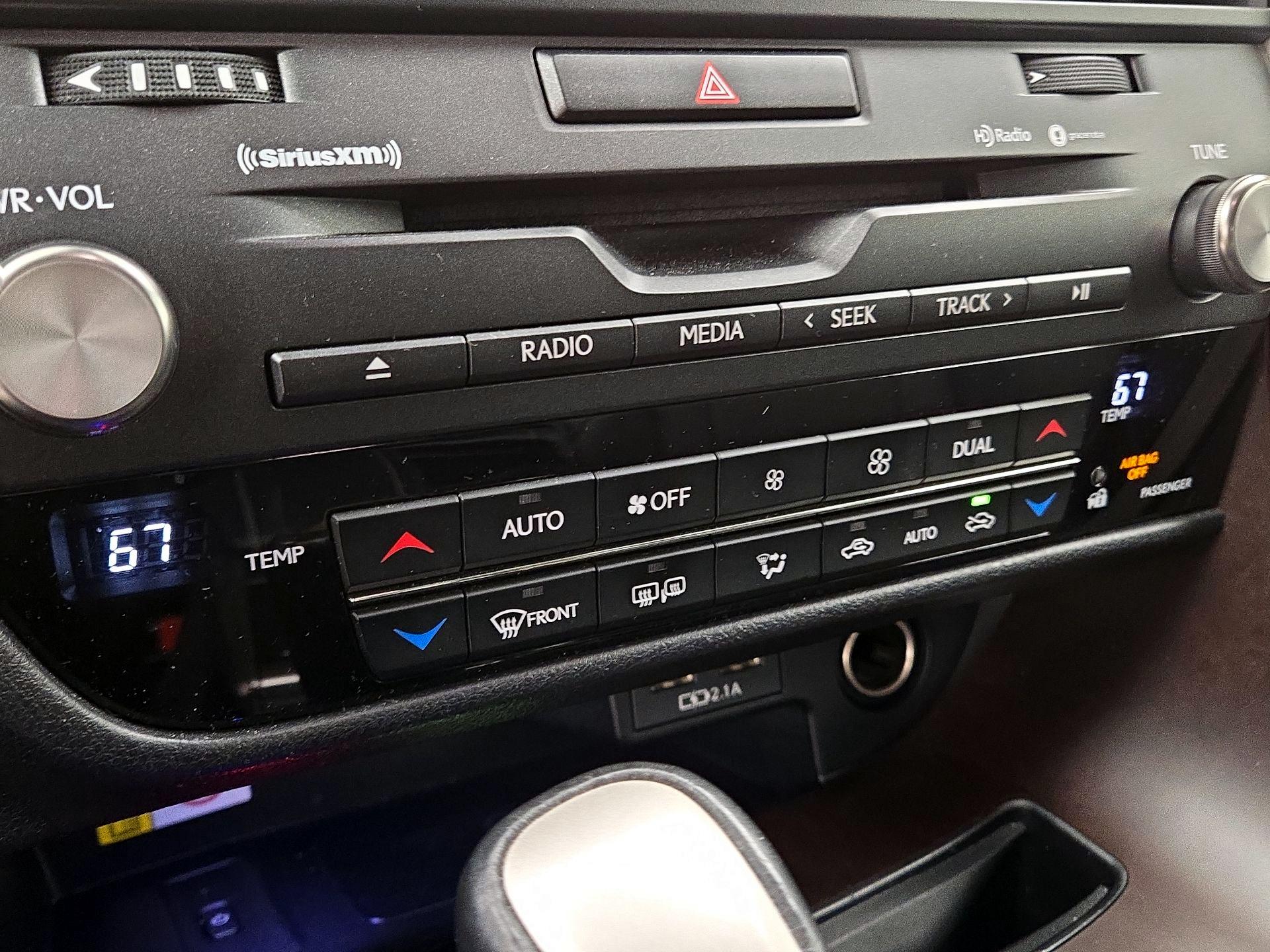 Thumbnail: 2021 Lexus RX - 17