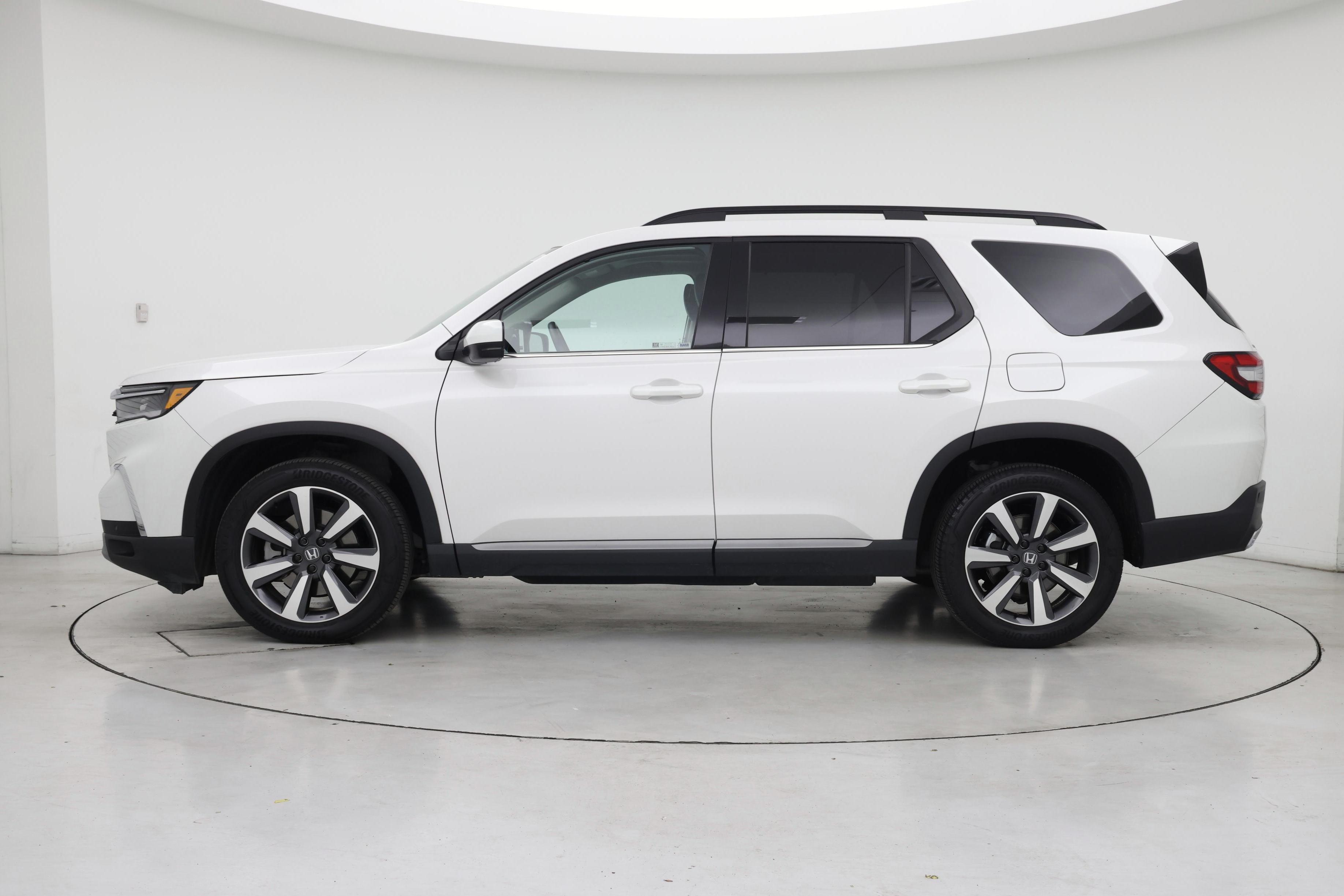 Thumbnail: 2025 Honda Pilot - 3