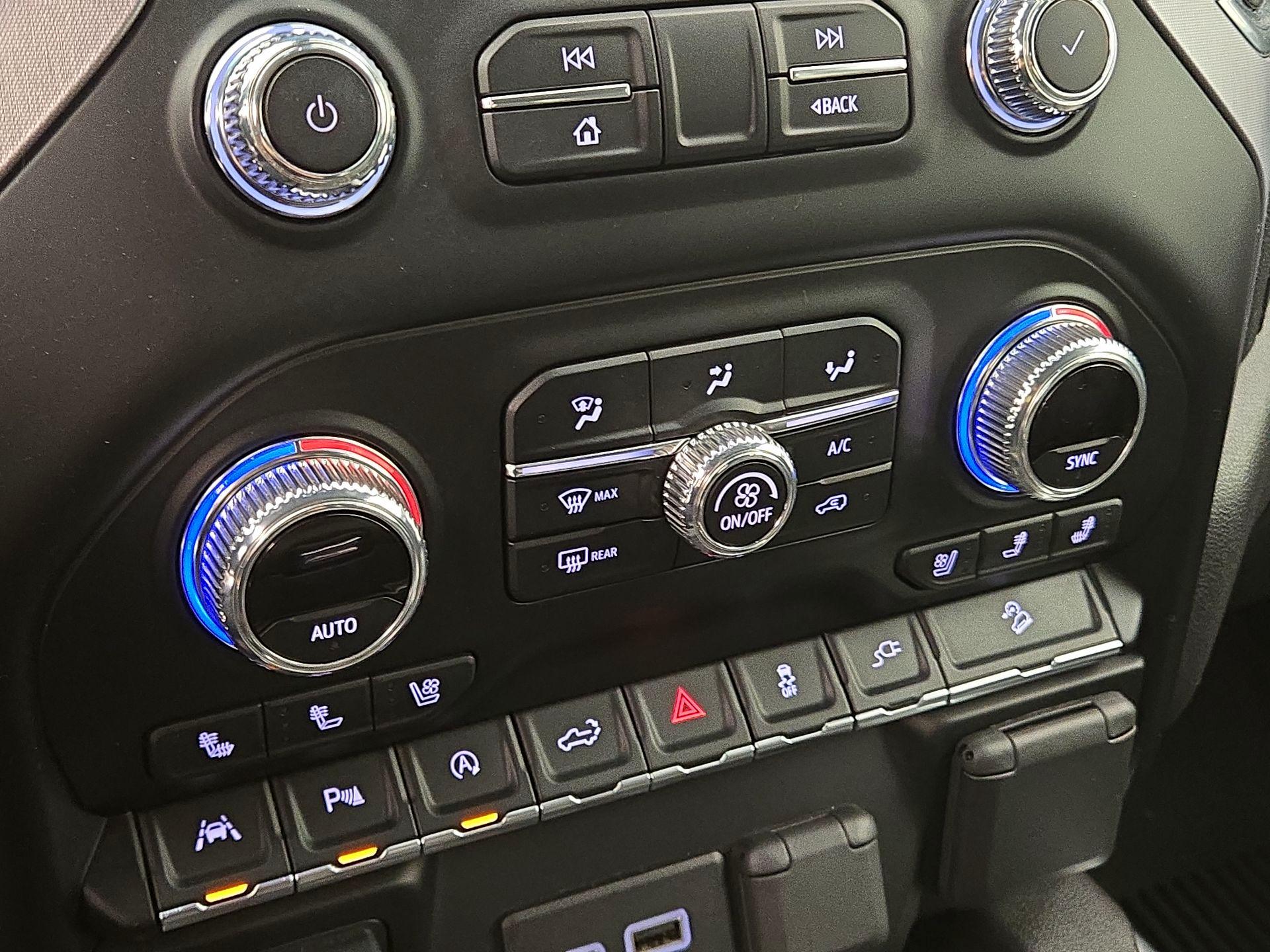 Thumbnail: 2020 GMC Sierra 1500 - 17